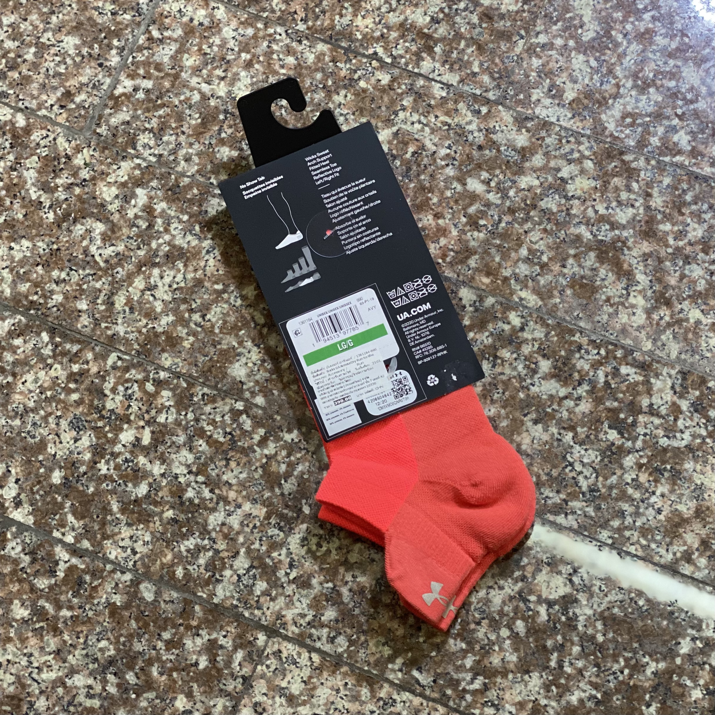 ถุงเท้าวิ่ง Under Armour ArmourDry Run ‘Orange’ (LG)