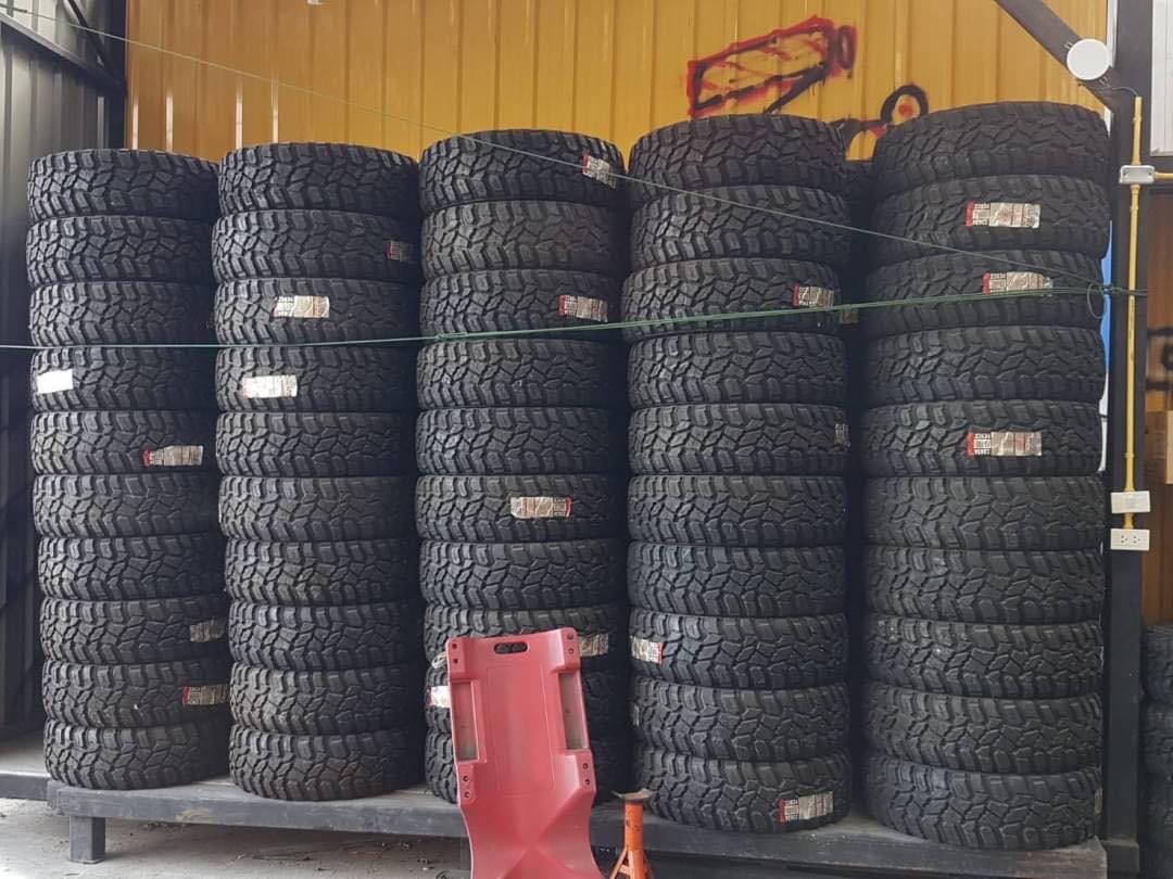 COOPER STT PRO 305/55-20 เส้น 11000 ปกติ15000