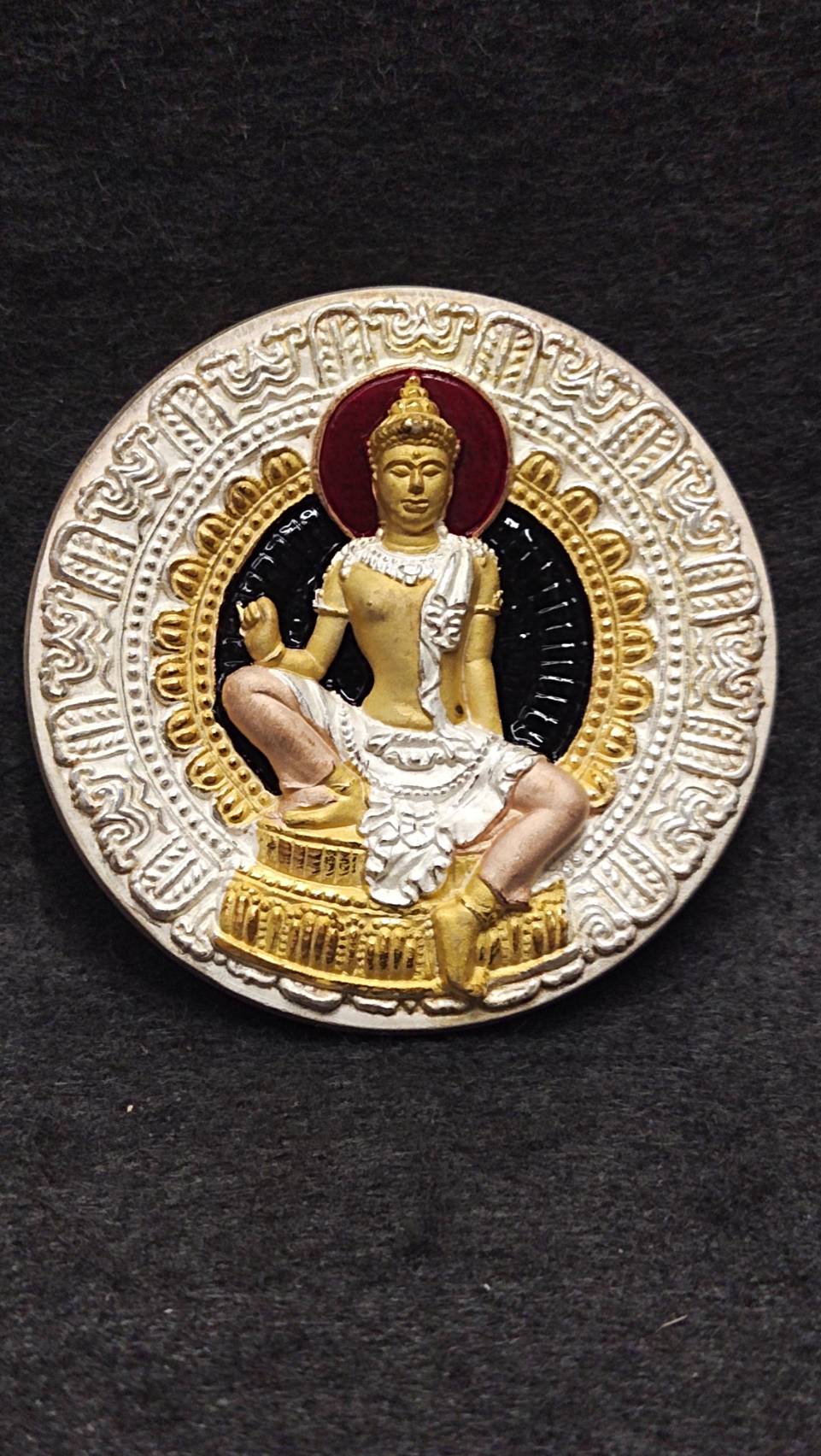 จตุคามรามเทพ รุ่นเจ้าสัวยุคแปด ขนาด5.5 ซ.ม. เนื้อโลหะชุบไมครอน สีเงิน ลงยา 3 สี