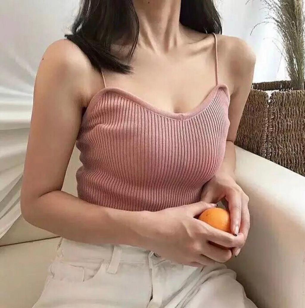 เสื้อสายเดี่ยวไหมพรม