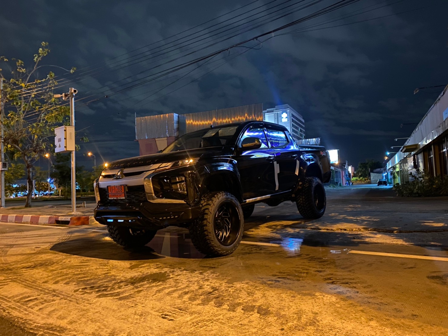 TRITON 4X4 จัดทรงเมกา