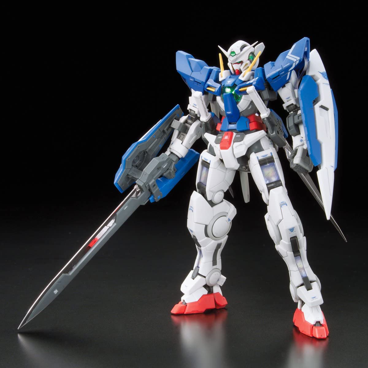 GN-001 Gundam Exia (RG) (Gundam Model Kits)