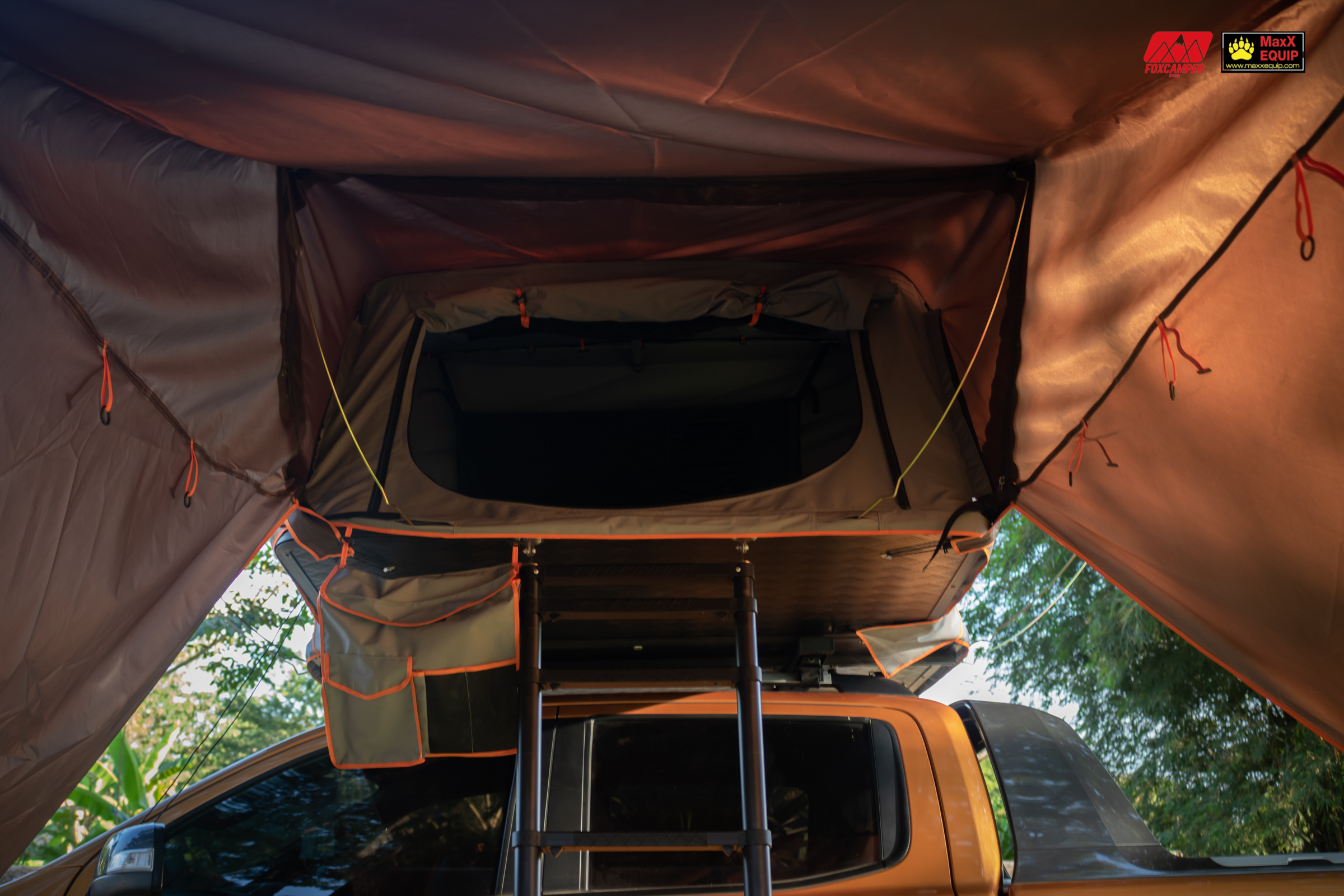 ชายข้าง Overland 1.6