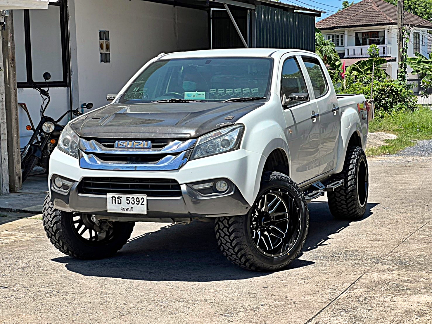 D-MAX_จองคิวมาจากจันทบุรี คันนี้ตัวเตี้ยโหลดเตี้ย จัดทรงเมกาที่ STEP9