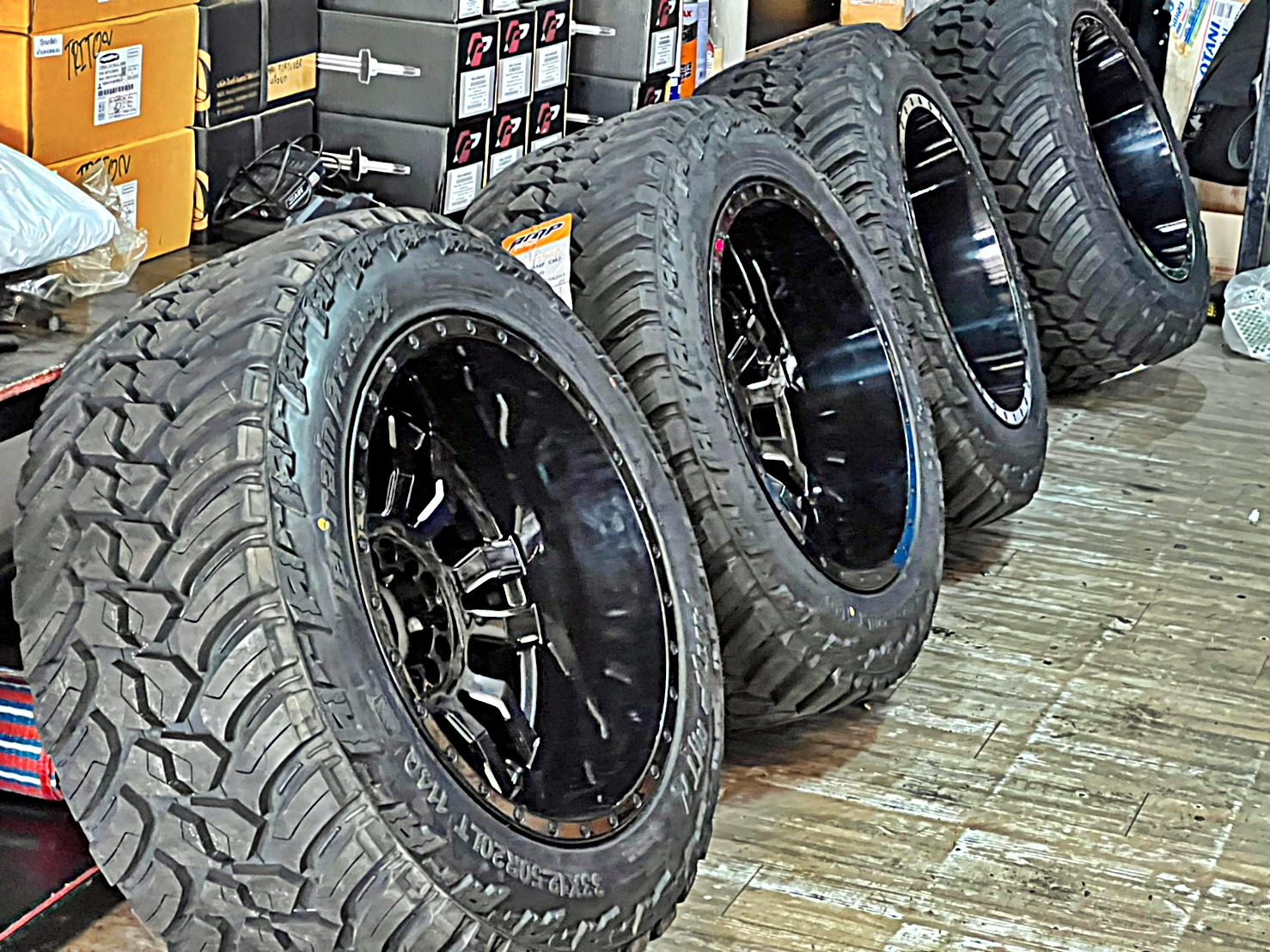 D-MAX ทรงเมกา จากอุธยา