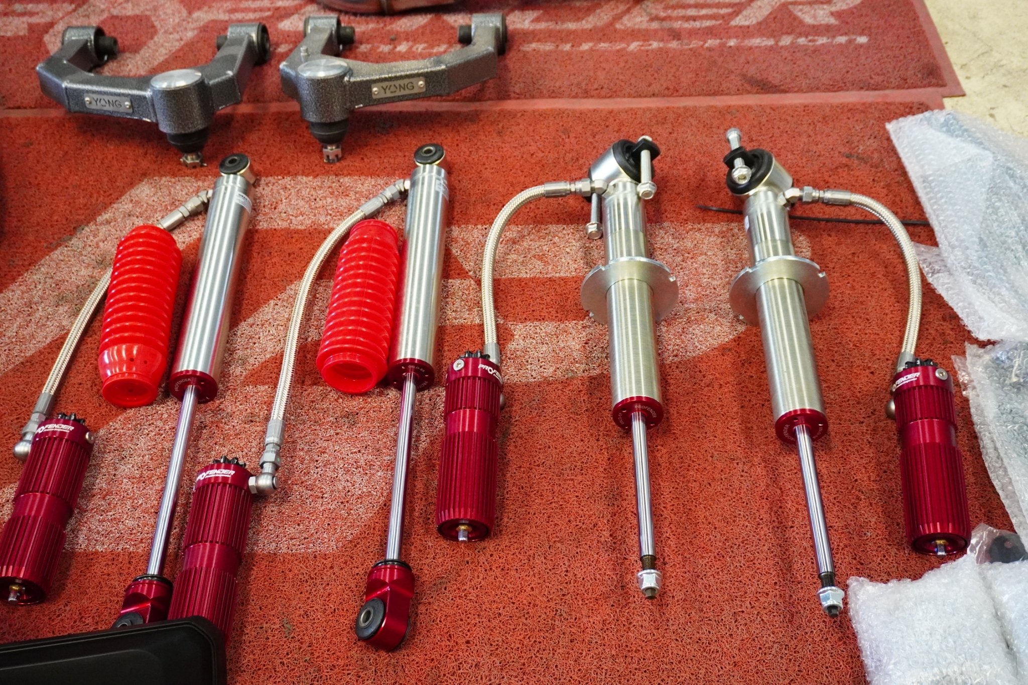 FORD RANGER NEXTGEN จองคิวมาจาก ชุมพร แต่งทรงเมกาที่ STEP9