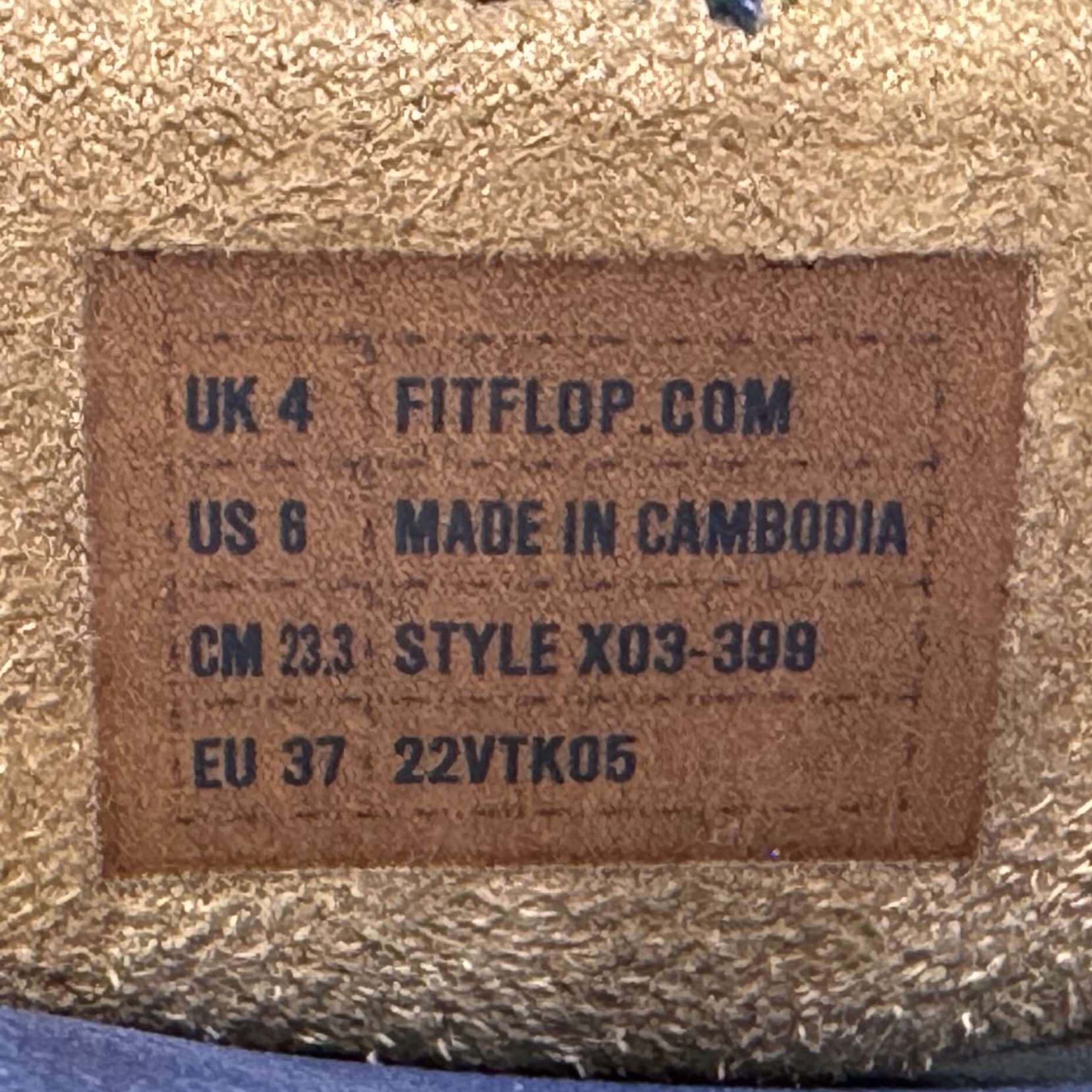 รองเท้า FitFlop Lulu Glitter T-Bar Women Sandals ‘MIDNIGHT’ (W6US)