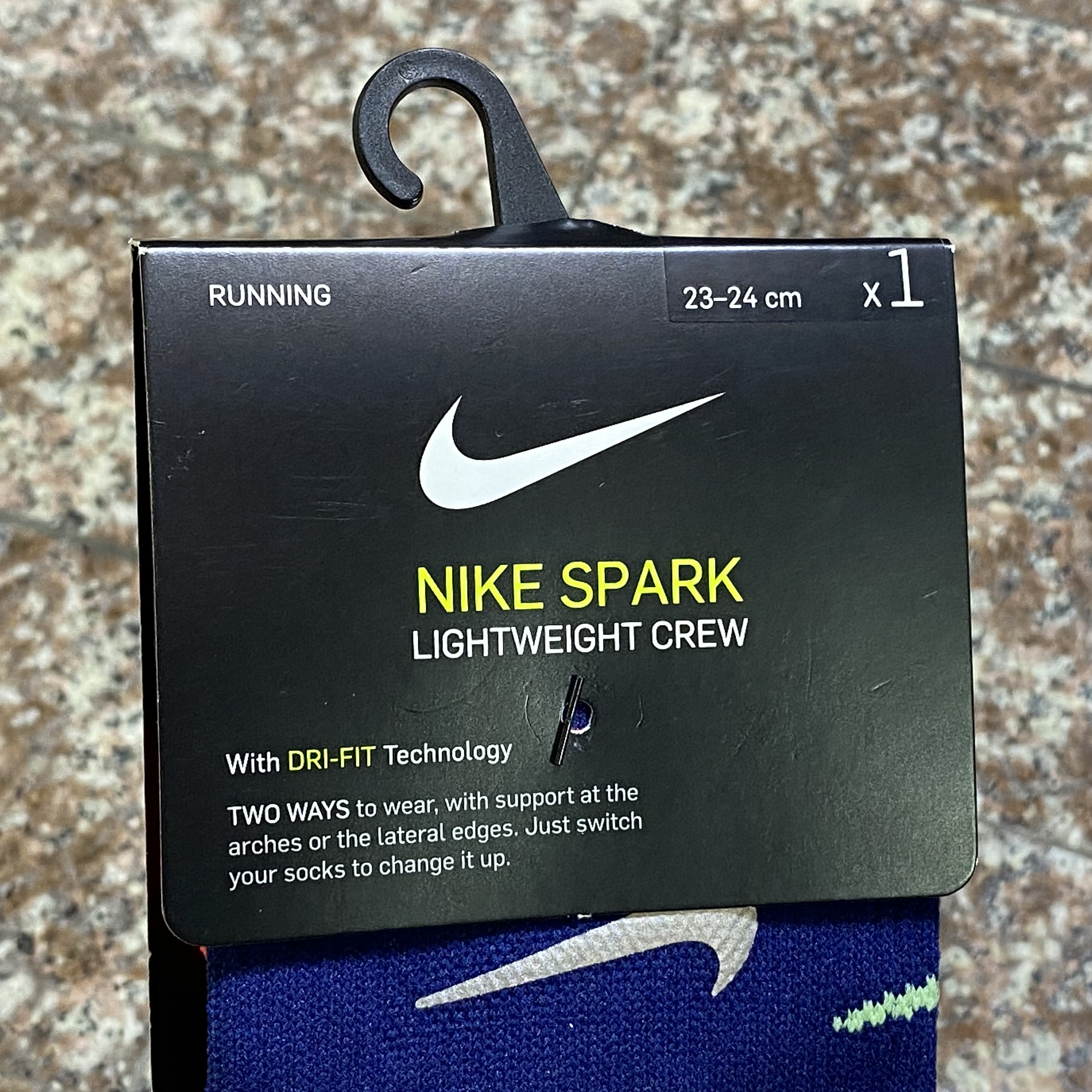 ถุงเท้าวิ่ง Nike Spark A.I.R. Crew Running Socks ‘LIMITED’ (S)