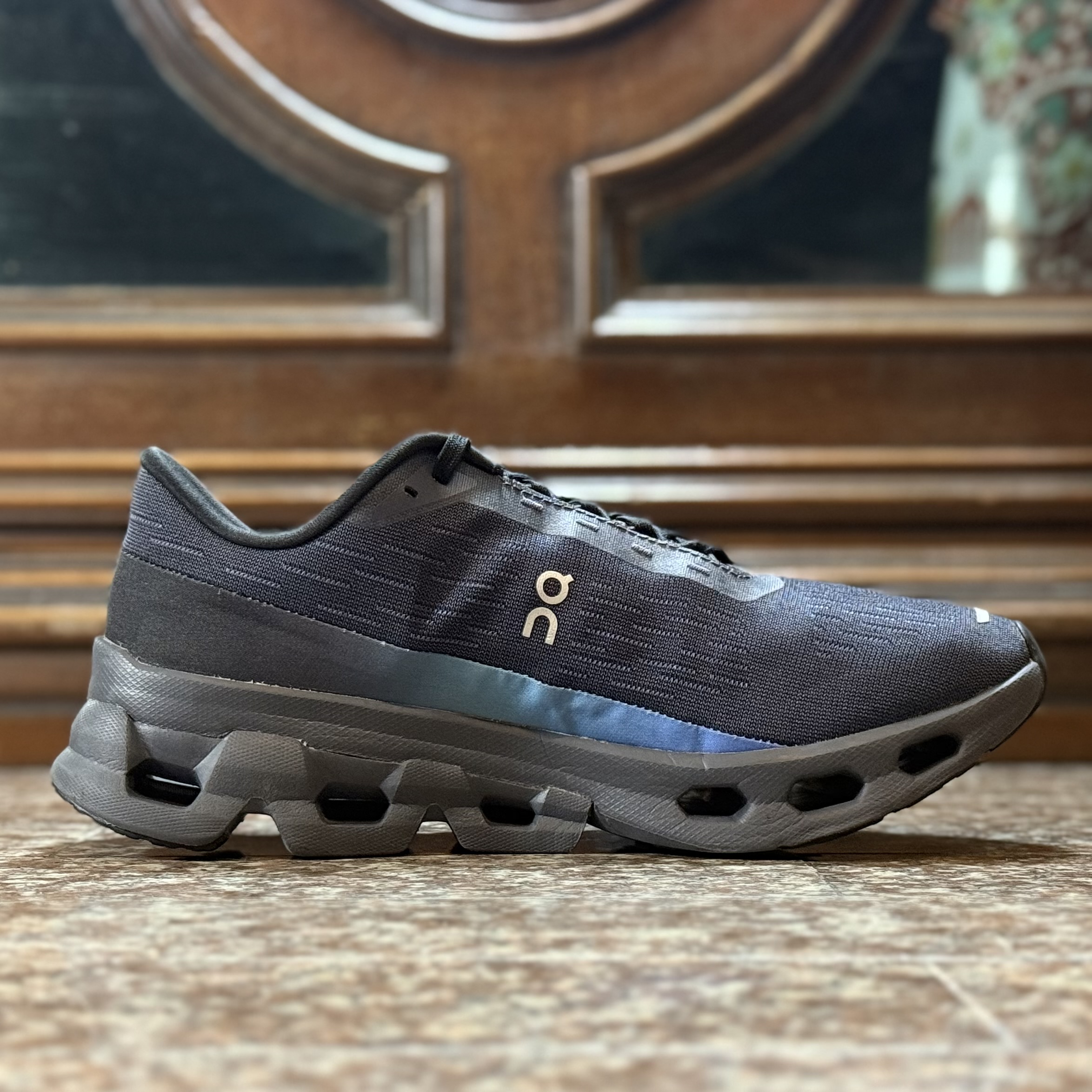 รองเท้าวิ่ง On CloudSpark ‘BlueBerry’ #มือ2 (W7.5US) Women