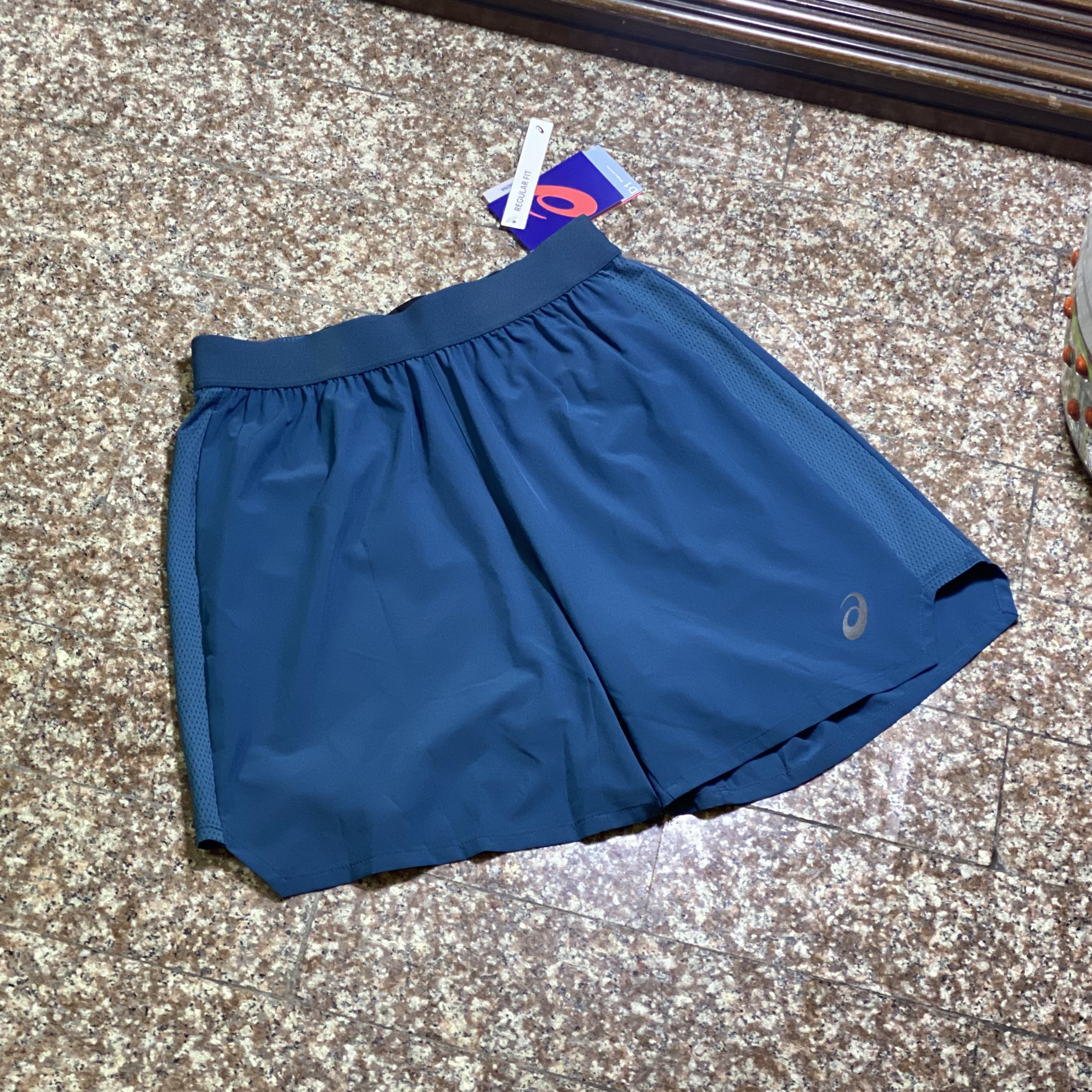 กางเกงวิ่ง ASICS Road 7” Running Shorts (L)
