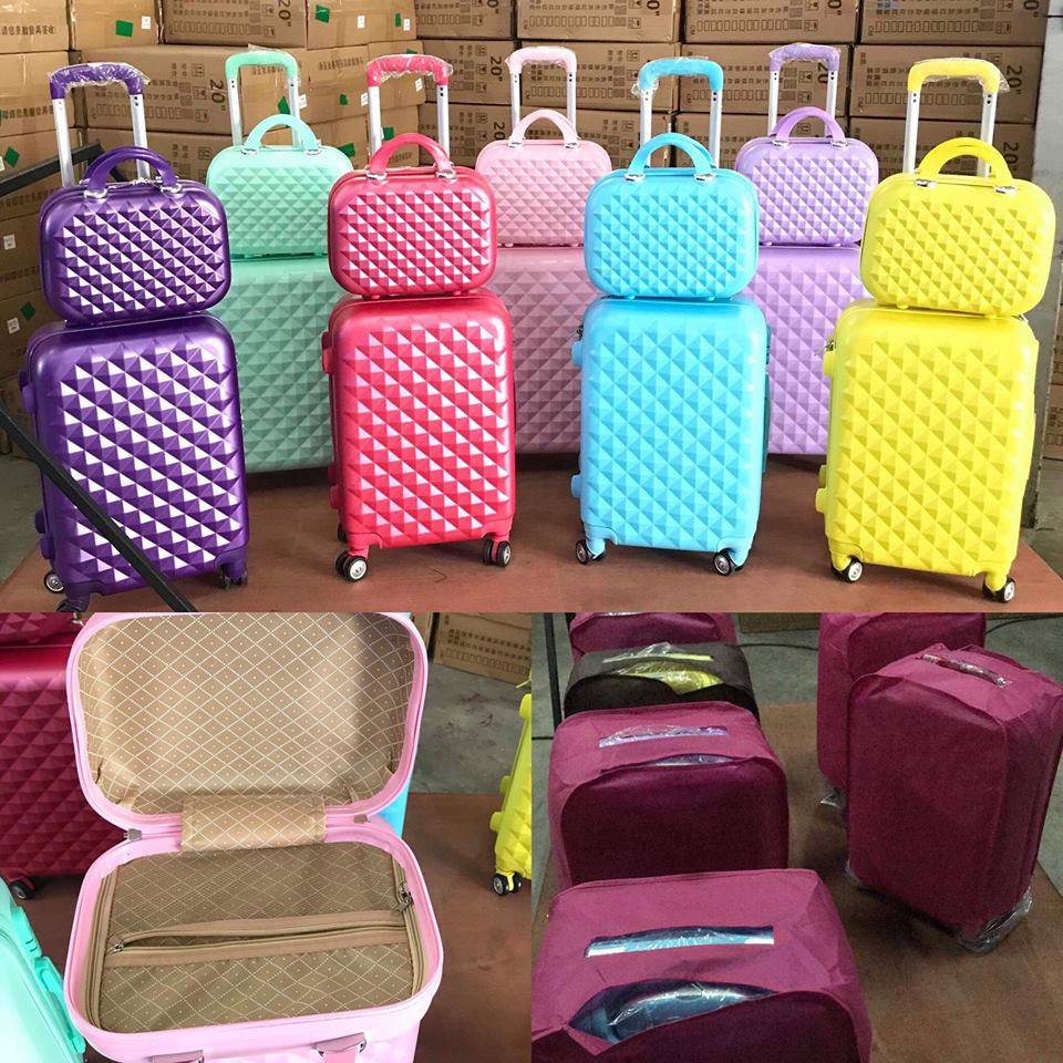 กระเป๋าเดินทาง 1 แถม 1