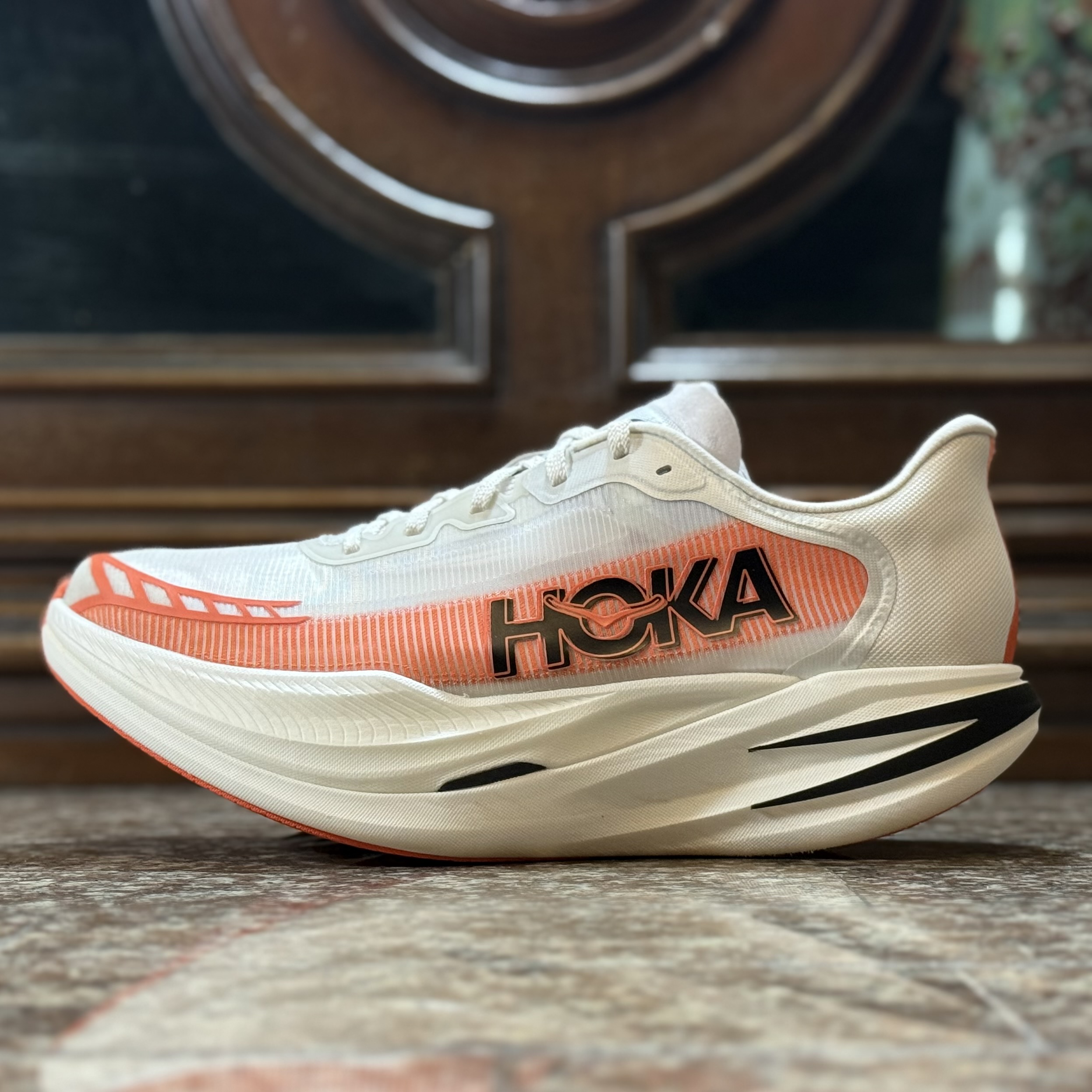 รองเท้าวิ่ง HOKA Cielo X1 2.0 #มือ2 (M11.5US)