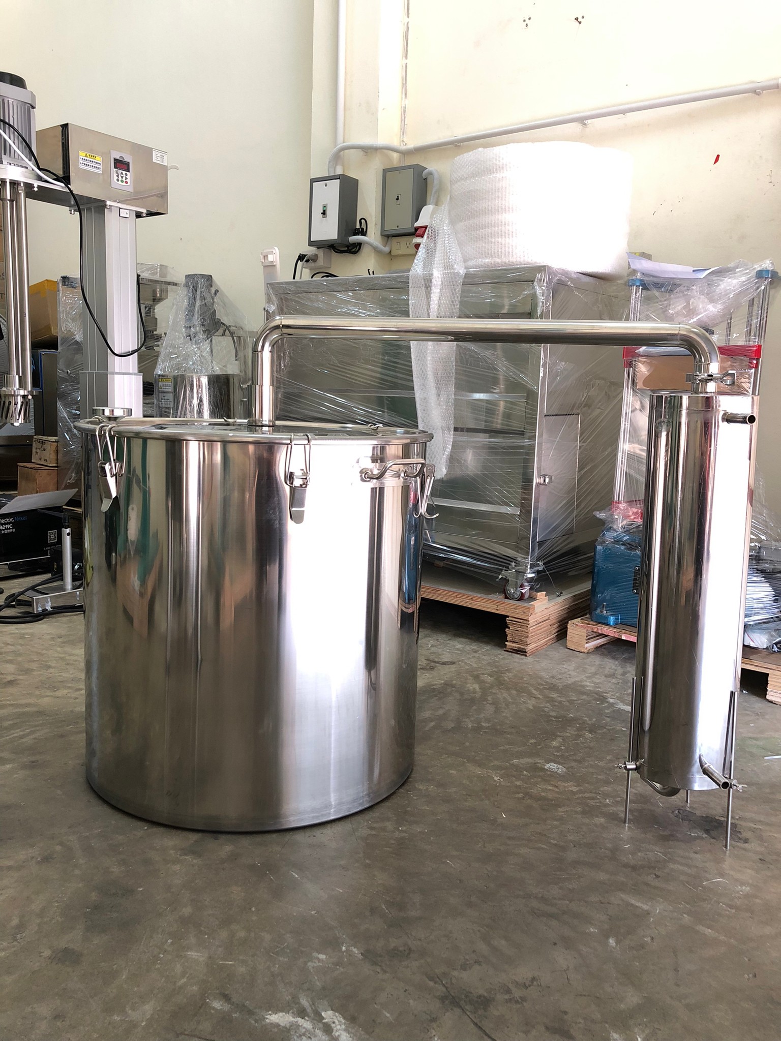 YANTAI-02 หม้อต้ม หม้อกลั่นน้ำ กลั่นไวน์ กลั่นน้ำมันหอมระเหย (ใช้กับเตาแม่เหล็กไฟฟ้าได้)