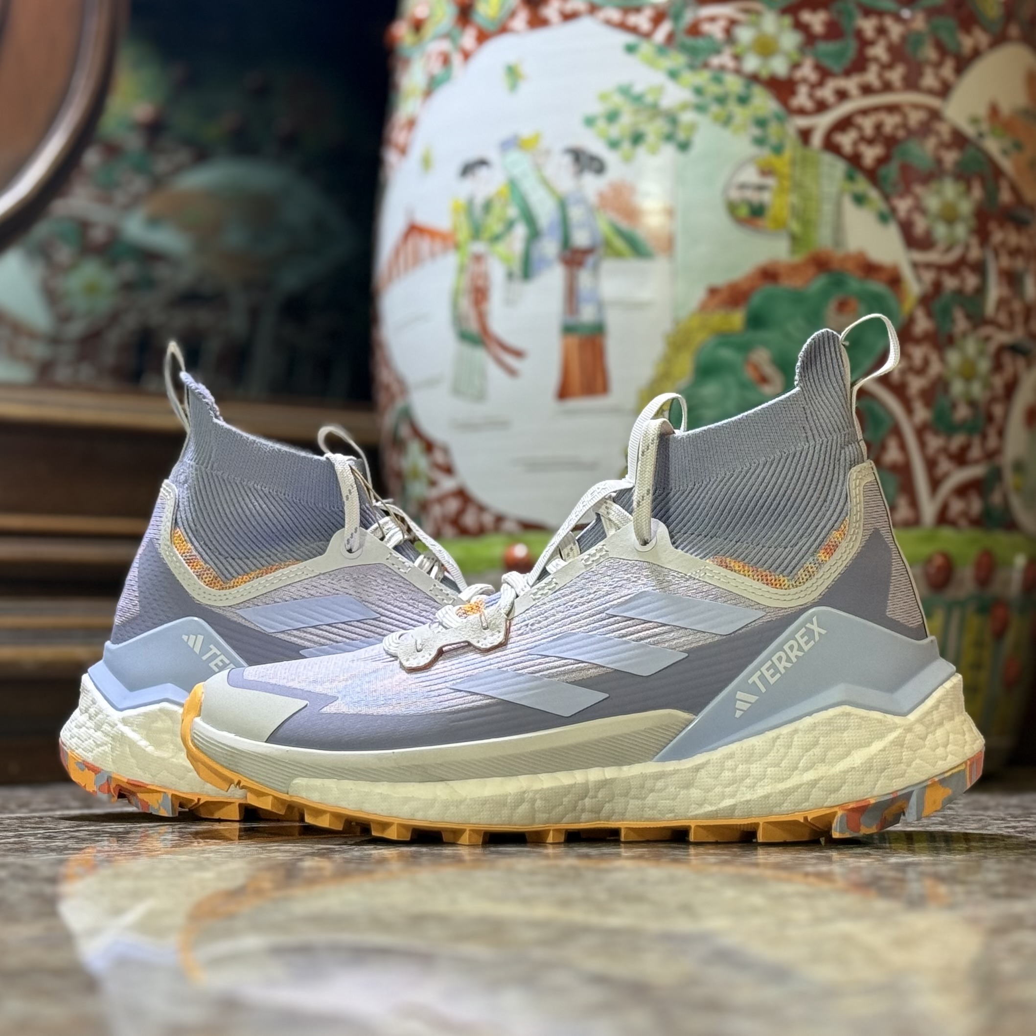 รองเท้าเดินป่า Adidas Terrex Free Hiker 2 Women ‘DAWN’ (W7.5US)