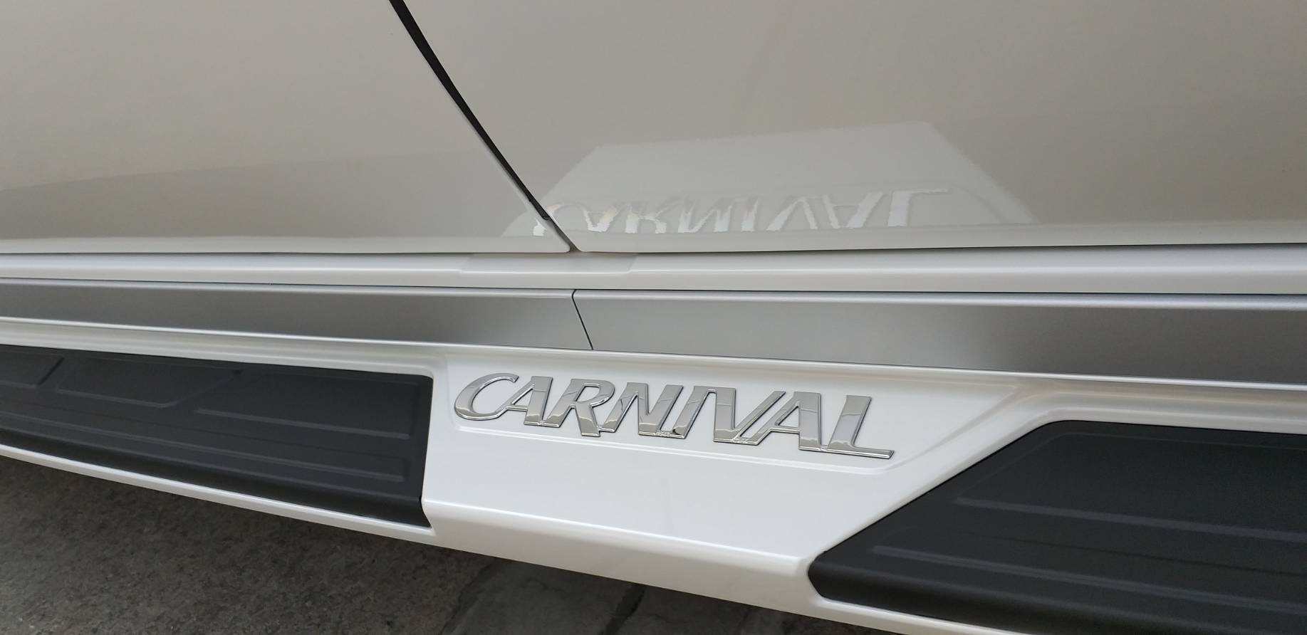 บันไดข้าง KIA Carnival "Gen3 งานเกาหลีแท้ (ทรงSport)