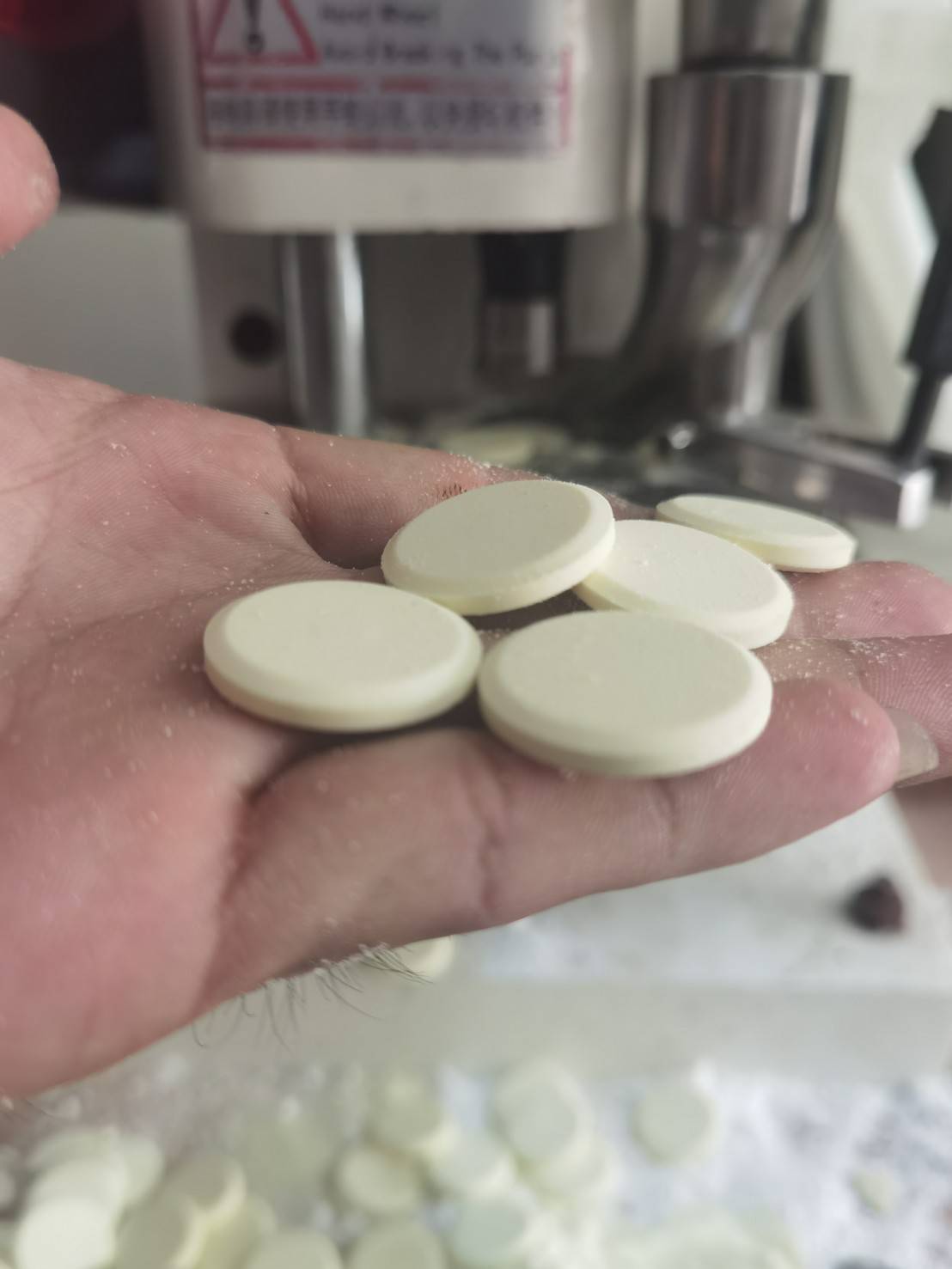 (16055) เครื่องตอกเม็ดยาแบบออโต้ รุ่น YP-6T