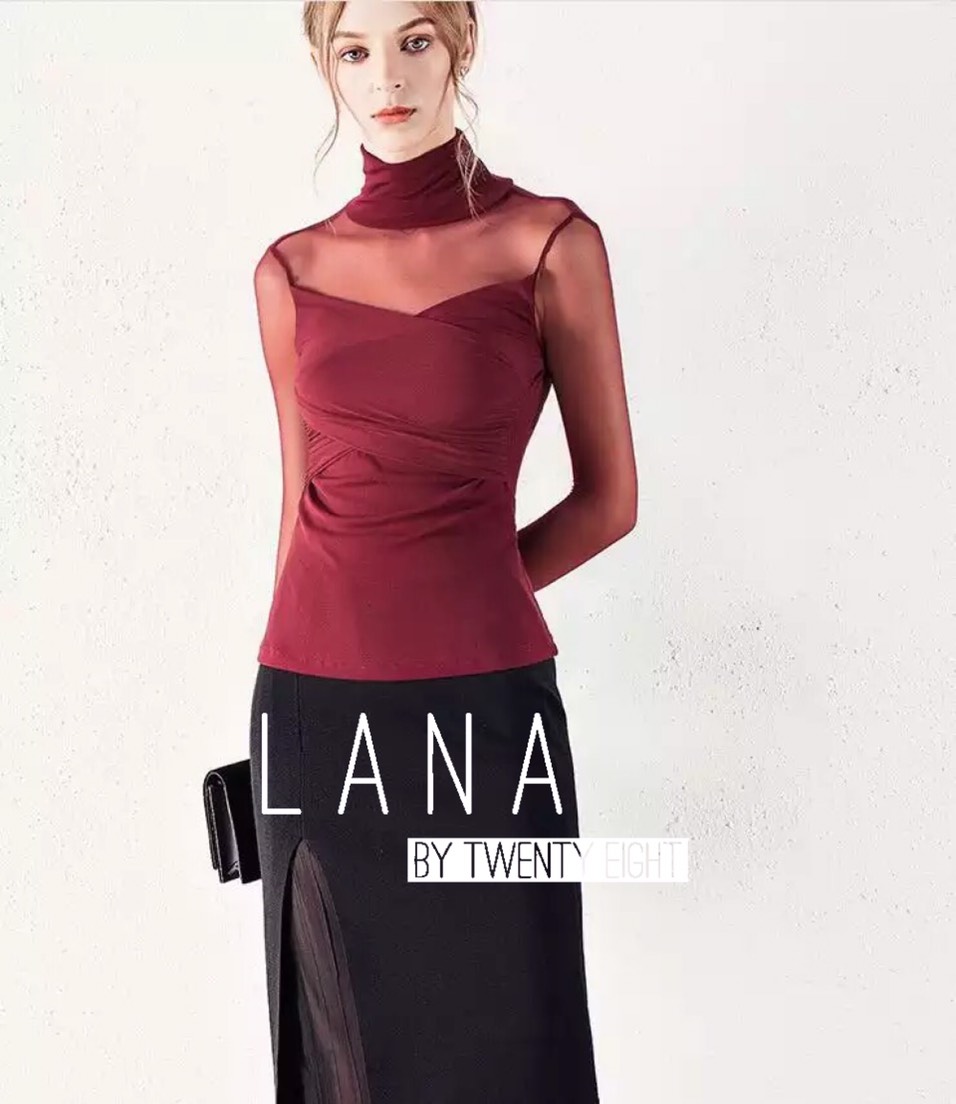 เสื้อแขนยาวคอเต่า แต่งซีทรู