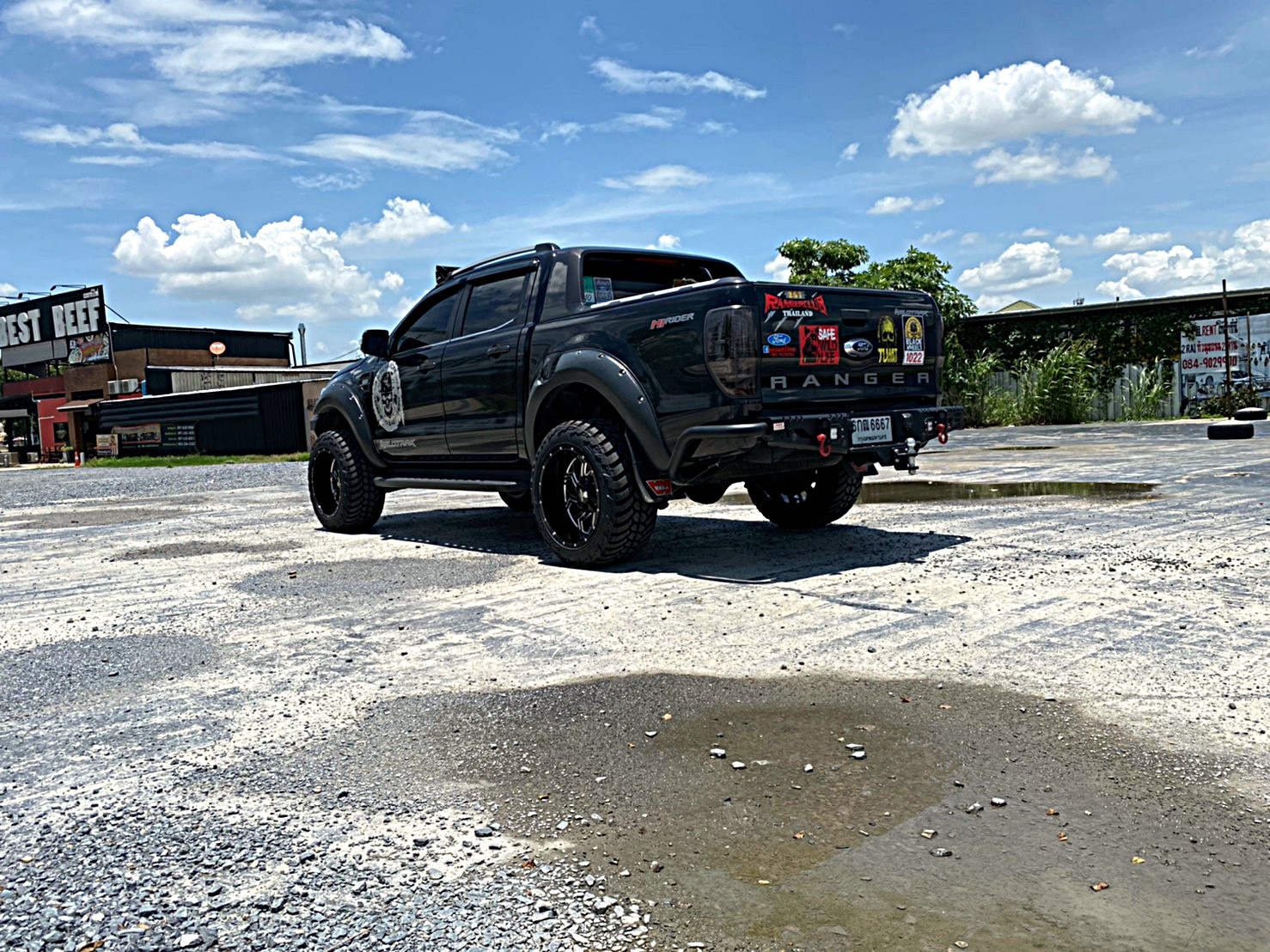 FORD WILDTRACK ทรงเมกา