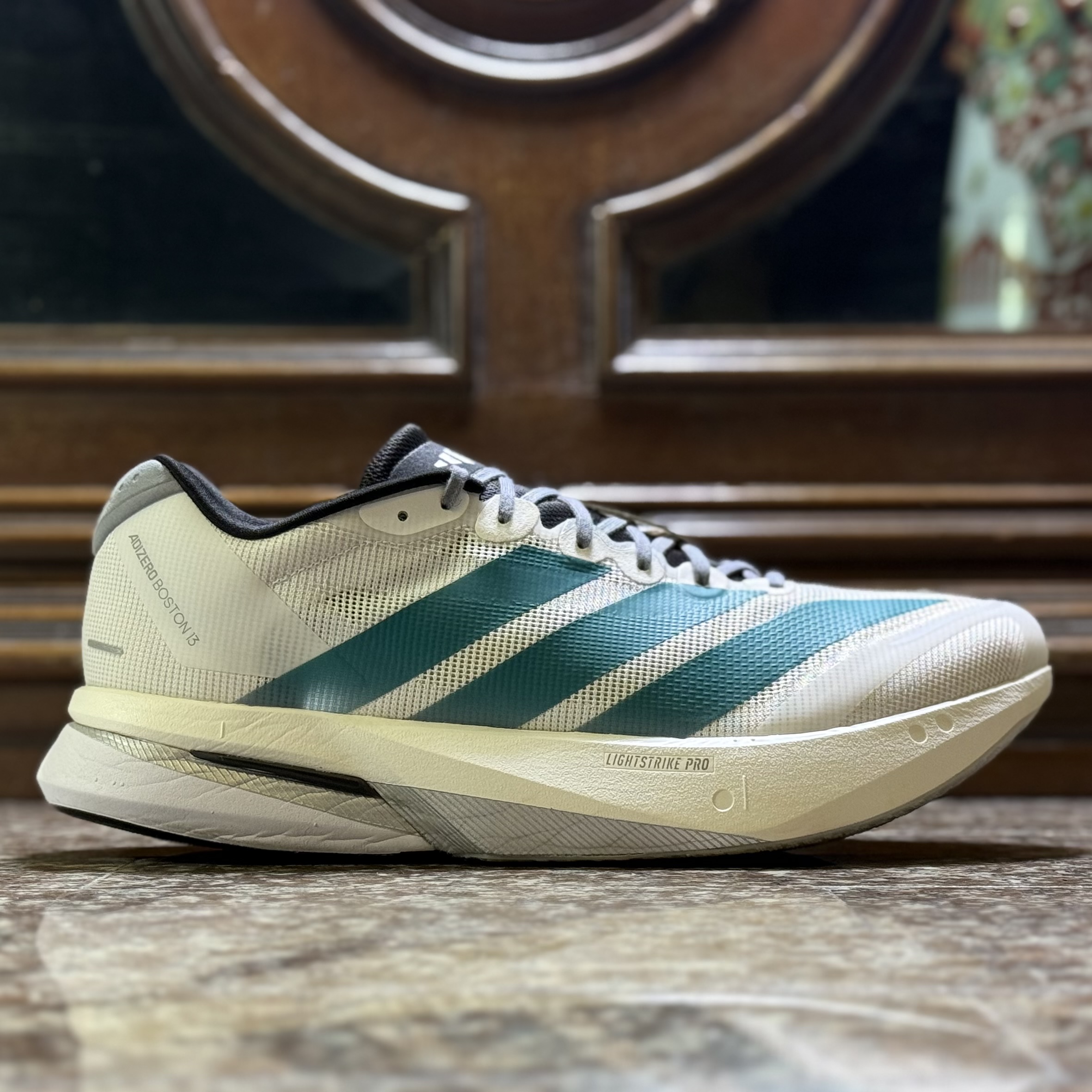 รองเท้าวิ่ง Adidas Adizero Boston 13 #มือ2 (M11.5US)