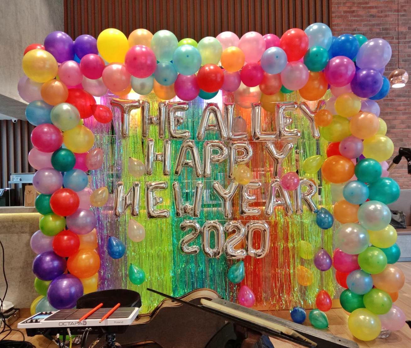Set Backdrop Colorful
