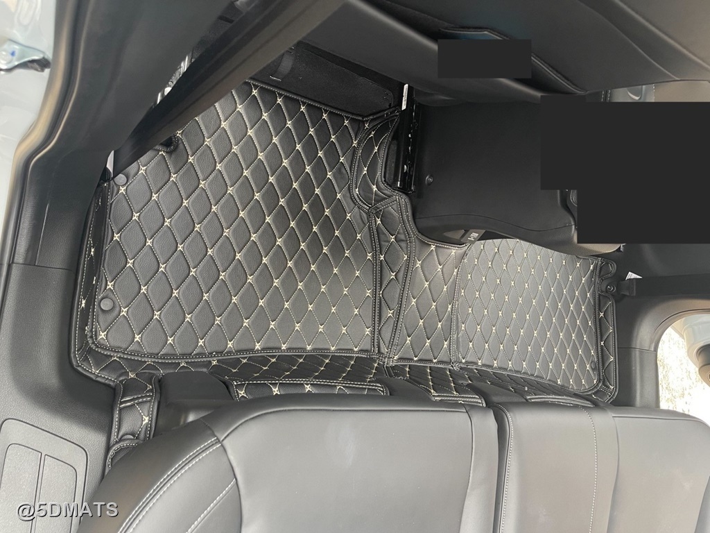 พรมปูพื้นรถยนต์ 6D HONDA BR-V 2023 พรม6D เกรดA เข้ารูป รวมแผ่นท้าย ปิดเบาะ เต็มคัน