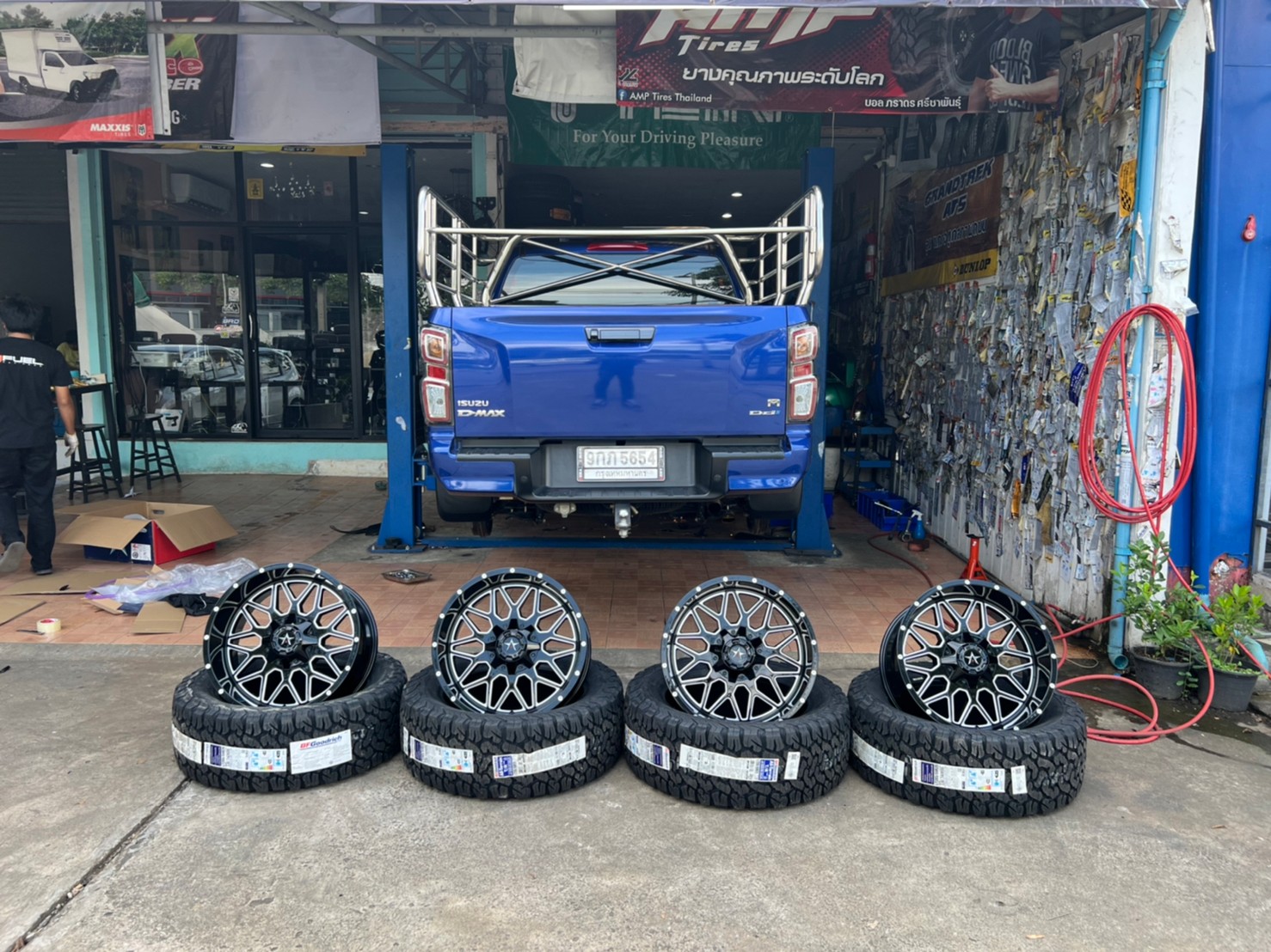 D-MAX ทรงเมกา ขอบ20