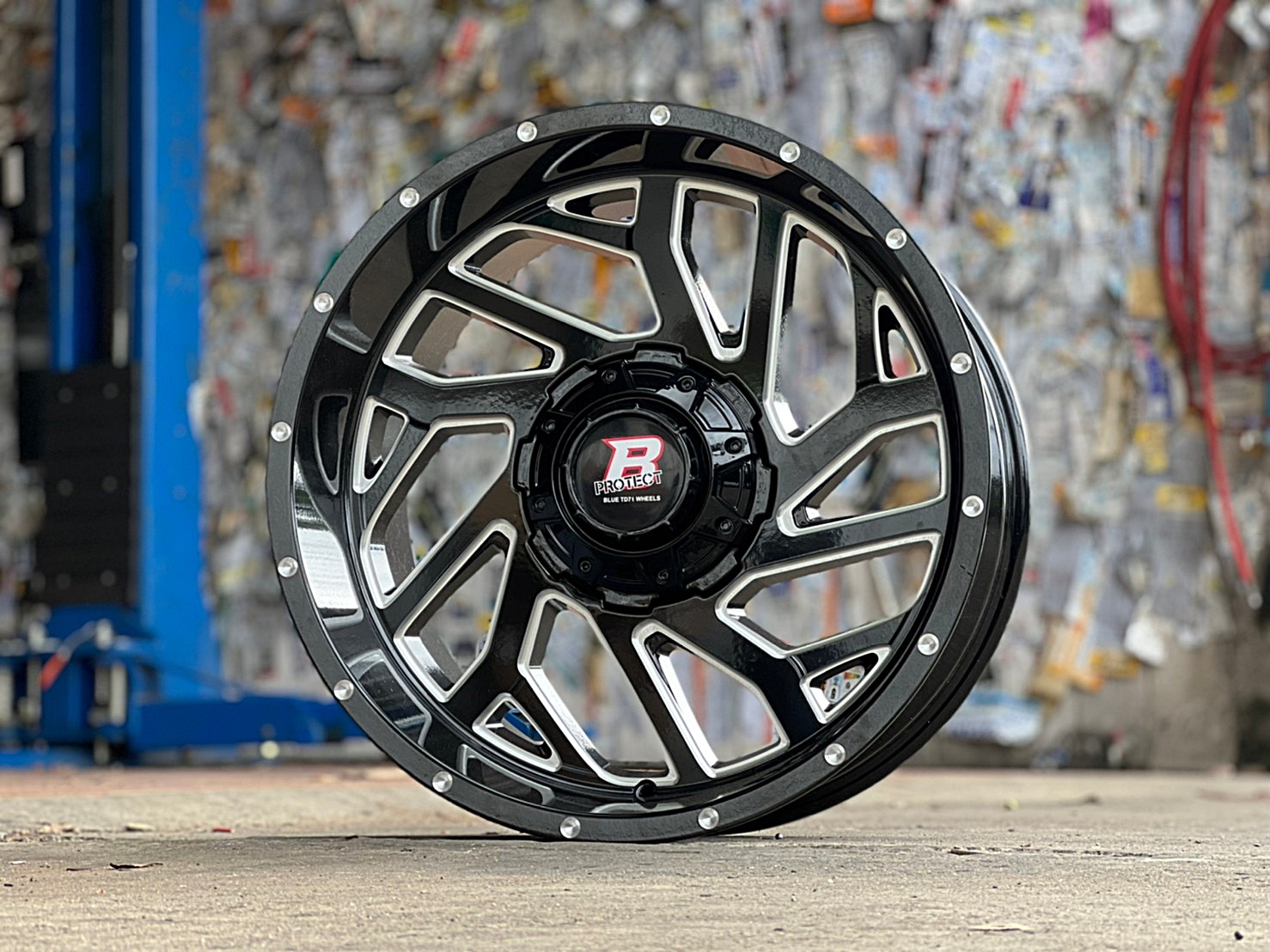 ชุดละ 45900-49900 ปกติ 75000 ขอบ20 ทรงเมกา ล้อคู่ยาง LINGLONG CROSSWIND 285/55-20