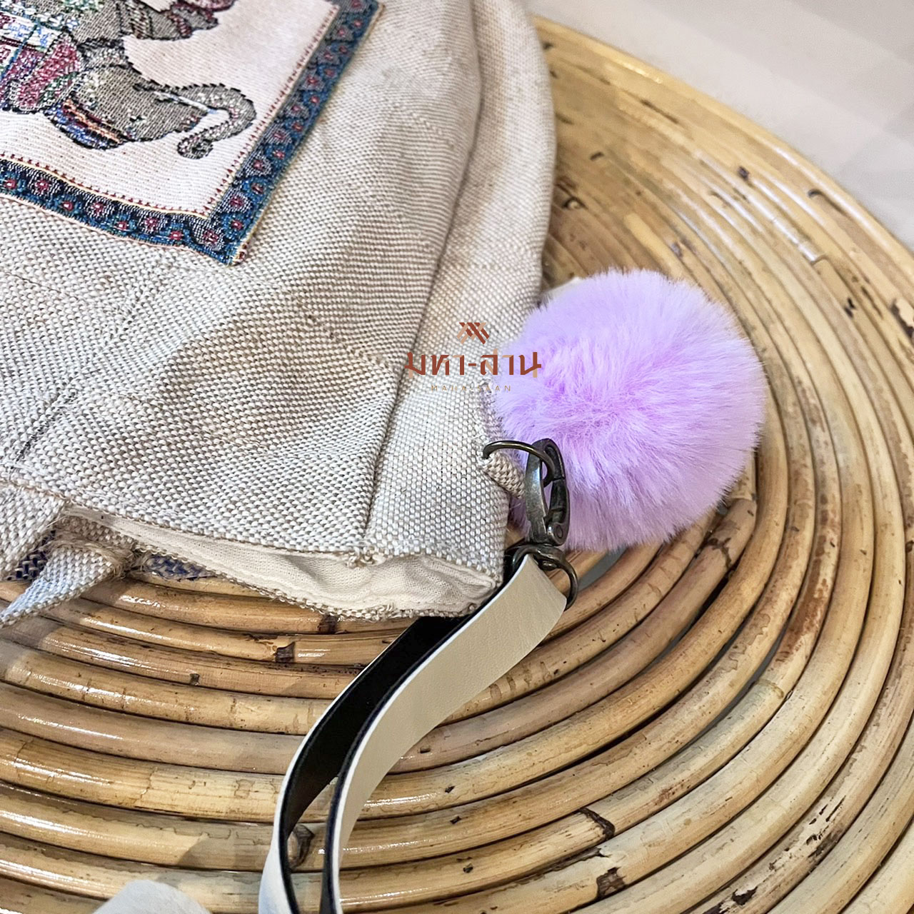 กระเป๋าช้างไทย สะพายข้าง สายหนัง แต่งปอม 👜