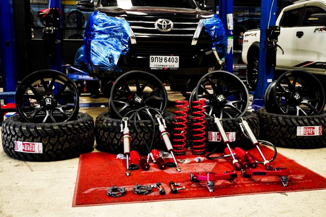 TOYOTA FORTUNER ทรงเมกา FC จองคิวมาจากเชียงใหม่