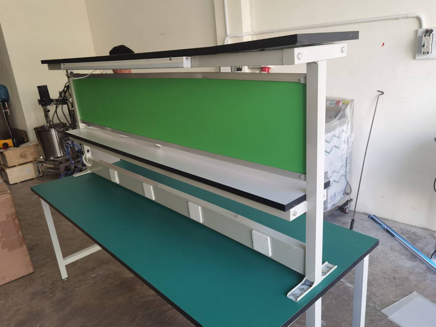 16546 โต๊ะโรงงาน โต๊ะประกอบชิ้นงาน โต๊ะทำงานป้องกันไฟฟ้าสถิต BC-WYGZT-9001