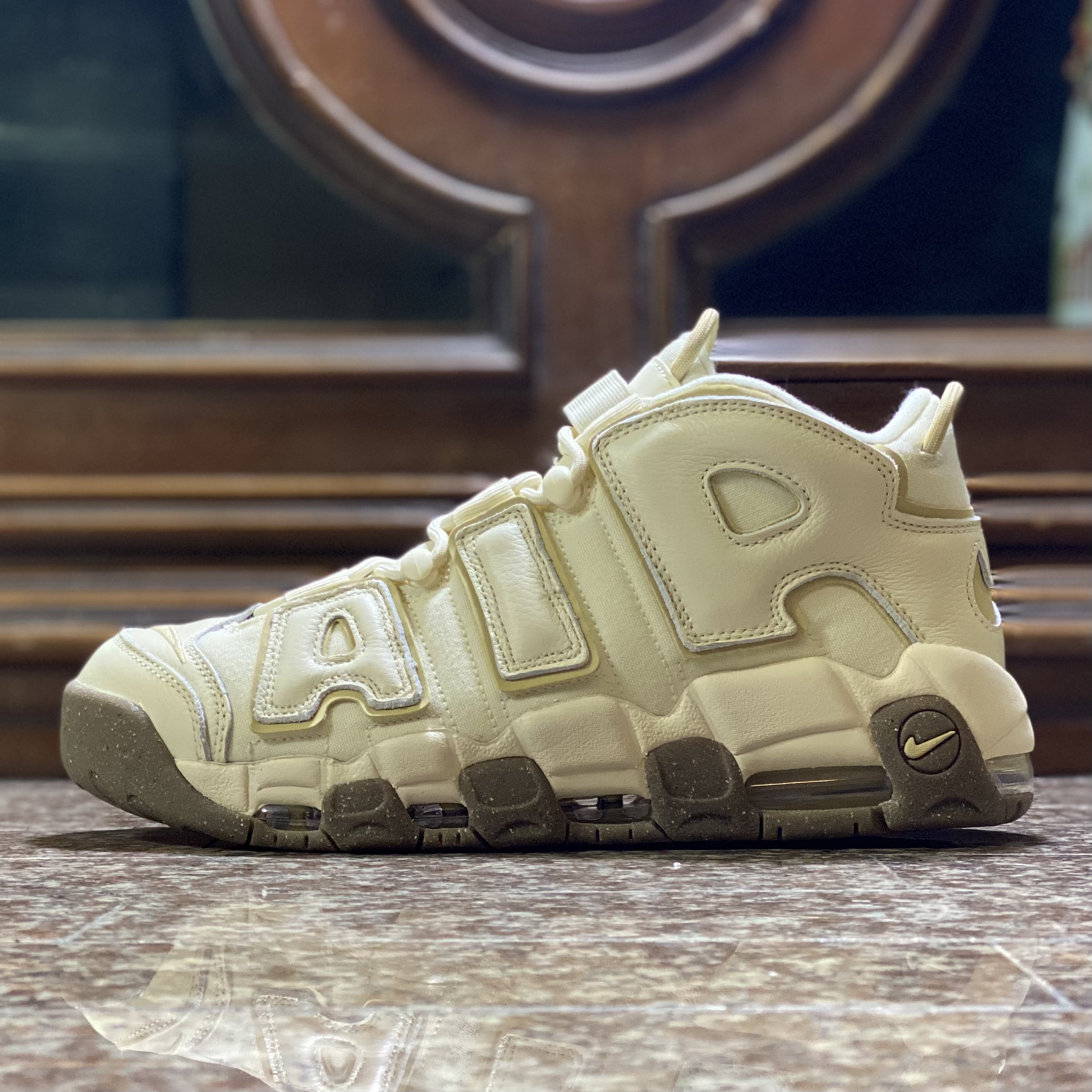 รองเท้า Nike Air More Uptempo ‘96 ‘TEAM GOLD’ (M9US)