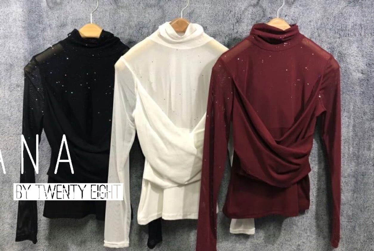 เสื้อแขนยาวคอเต่า แต่งซีทรู