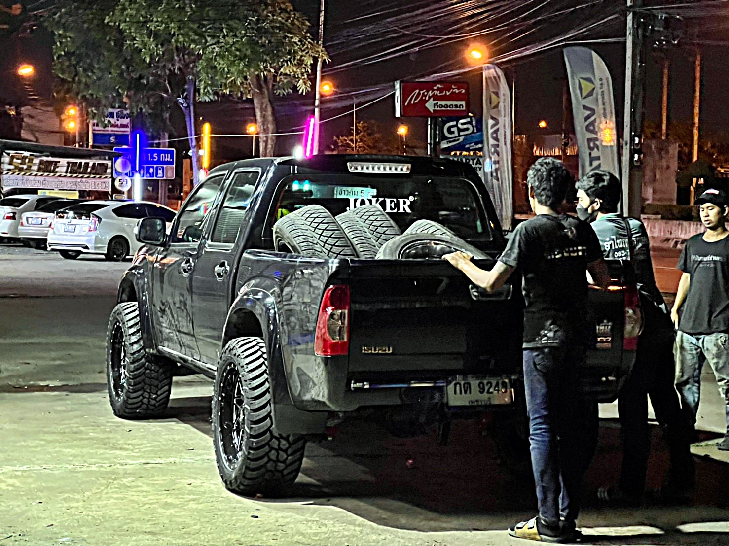 #D_MAX_ทรงเมกา_เพชรบุรี จากตัวเตี้ยรถซิ่งสู่ตัวสูงทรงเมกา