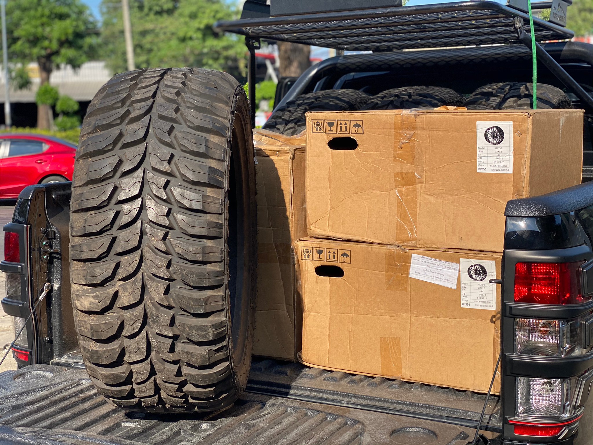 MAGNETIC 22x12 ET-44 CROSSWIND MT 33/12.5R22