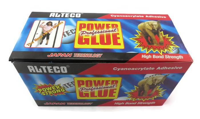 กาวตราช้าง (กล่องละ 12 หลอด)