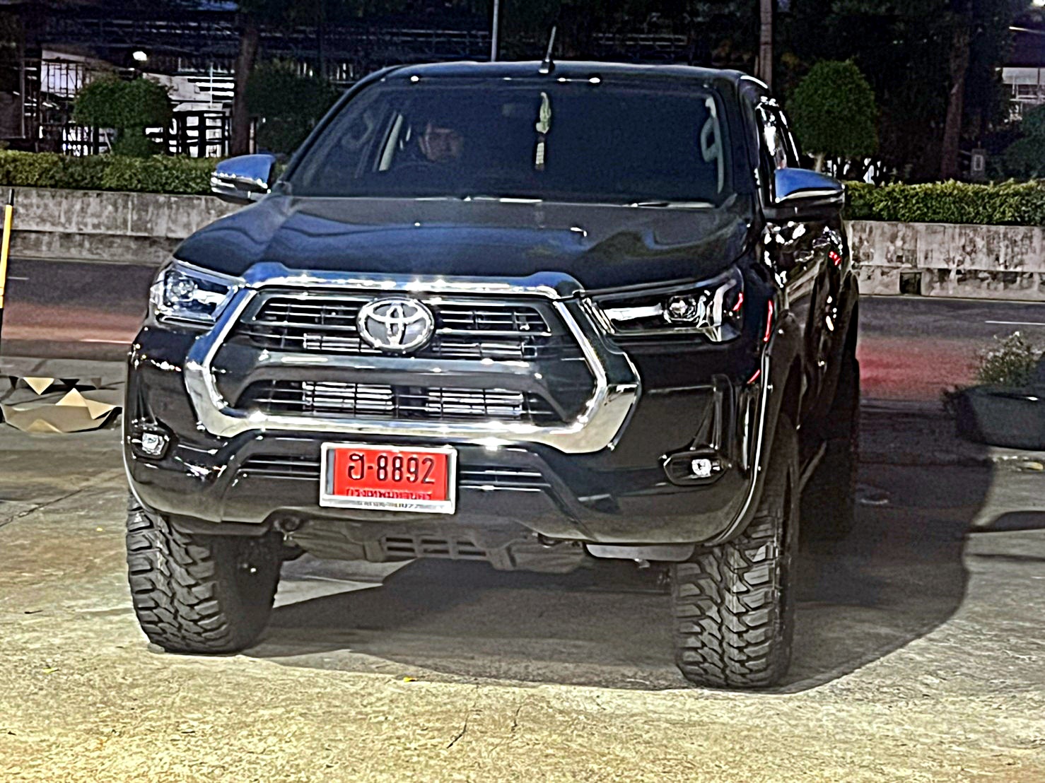 REVO_ทรงเมกา ยกแบบโช๊คเดิม