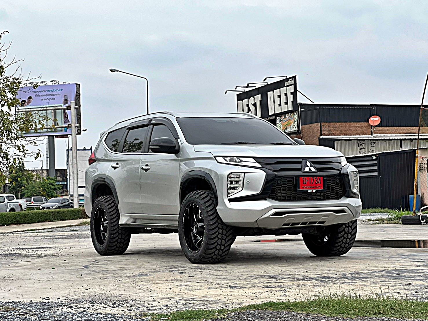 PAJERO ทรงเมกา ของพี่ปู_มลิกา_นักวอลเล่ย์_ทีมชาติไทย