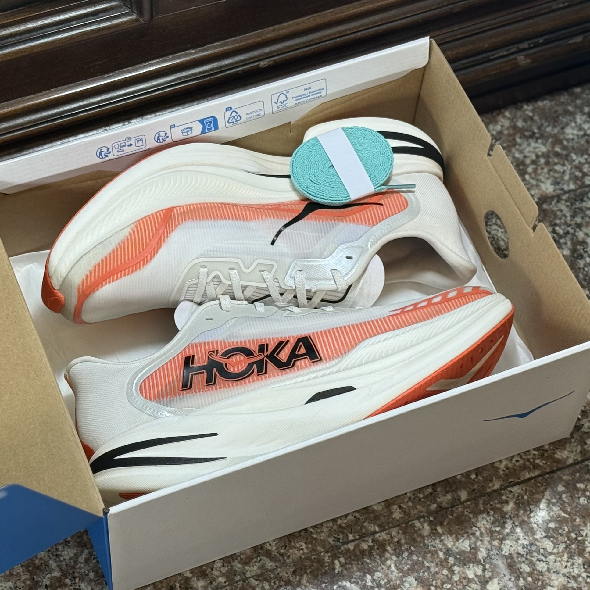รองเท้าวิ่ง HOKA Cielo X1 2.0 #มือ2 (M11.5US)