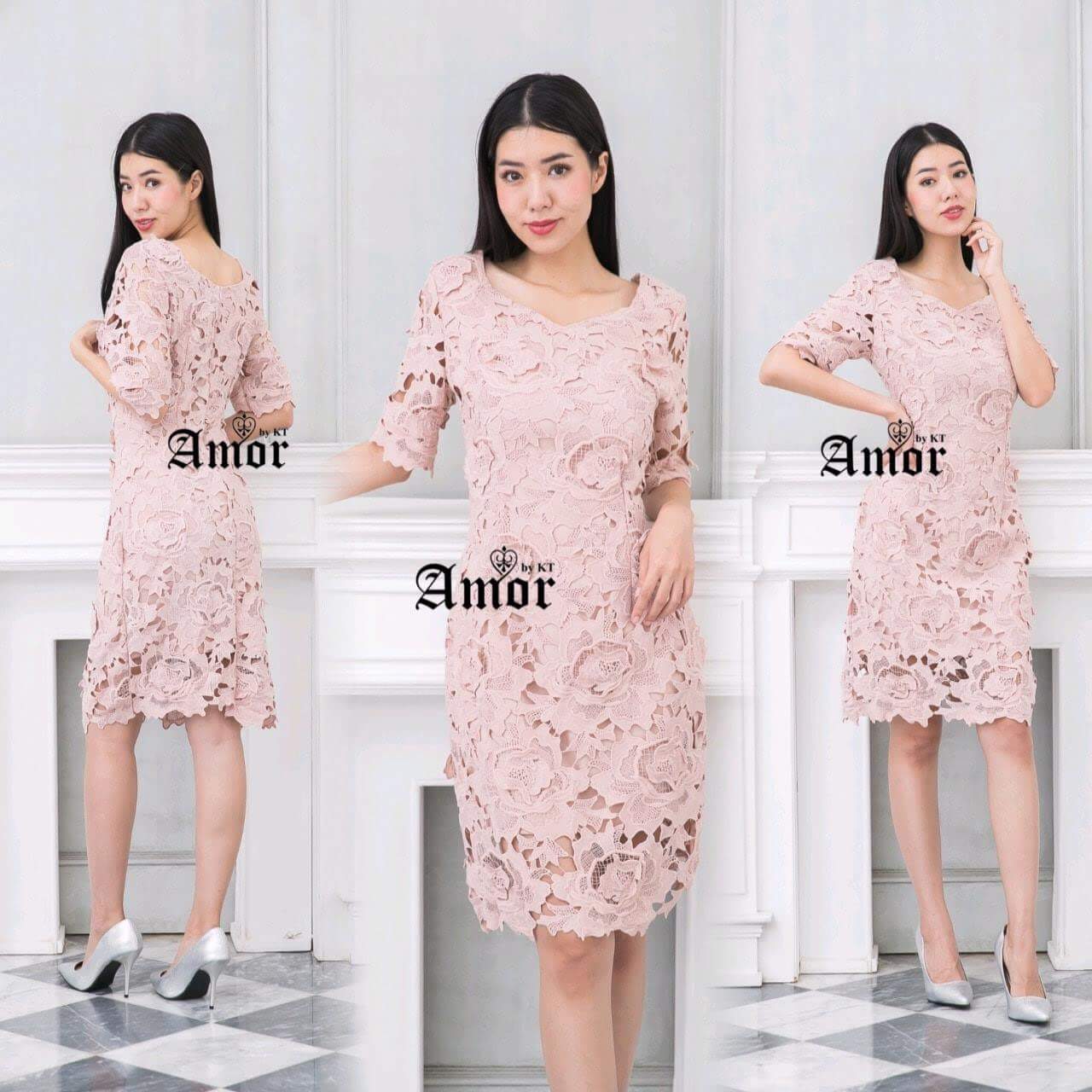 ชุดเดรสลูกไม้ ดอกลอย 3 มิติ