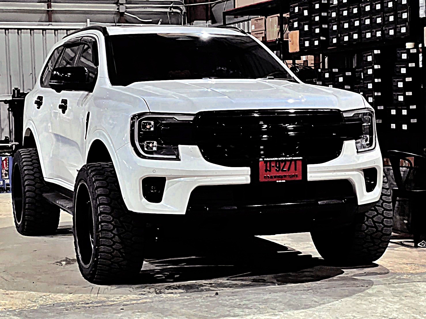 FORD EVEREST NEXTGEN ล้อแท้ HOSTILE H120 ขอบ22 ที่ STEP9