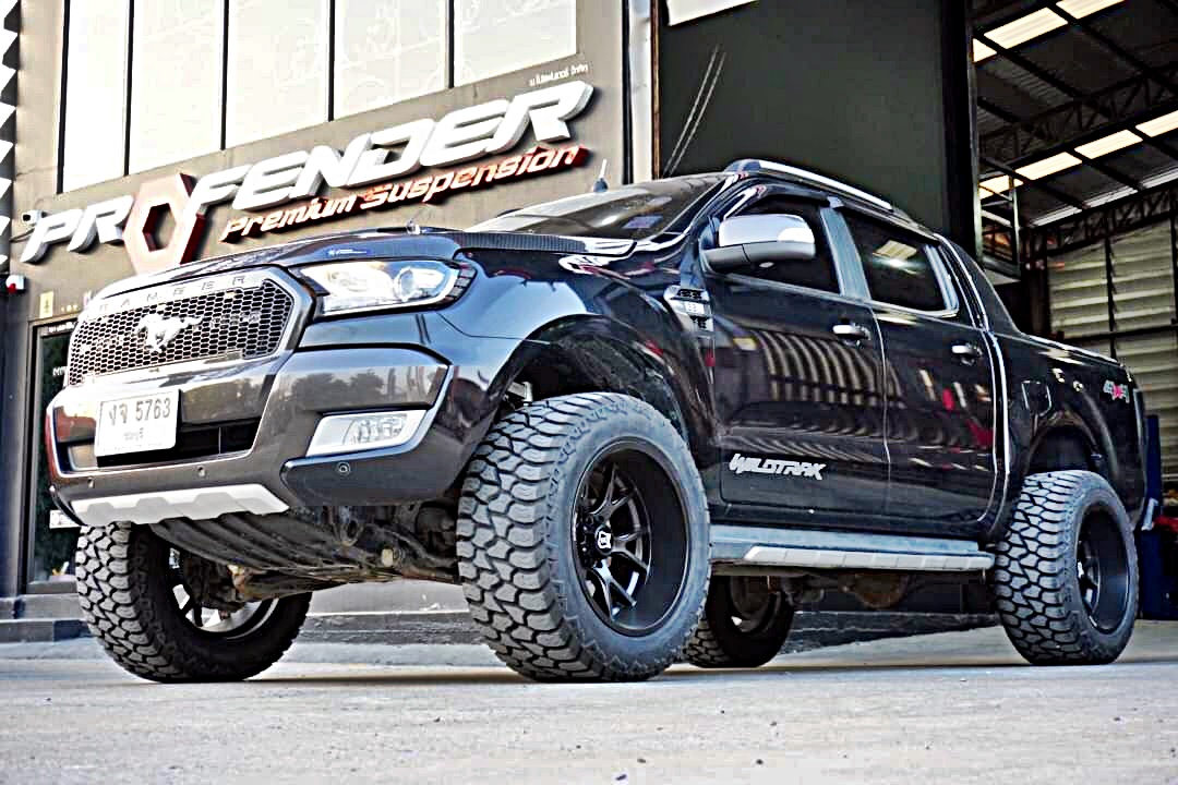 FORD RANGER WILDTRAK แต่งทรงเมกาที่ STEP9