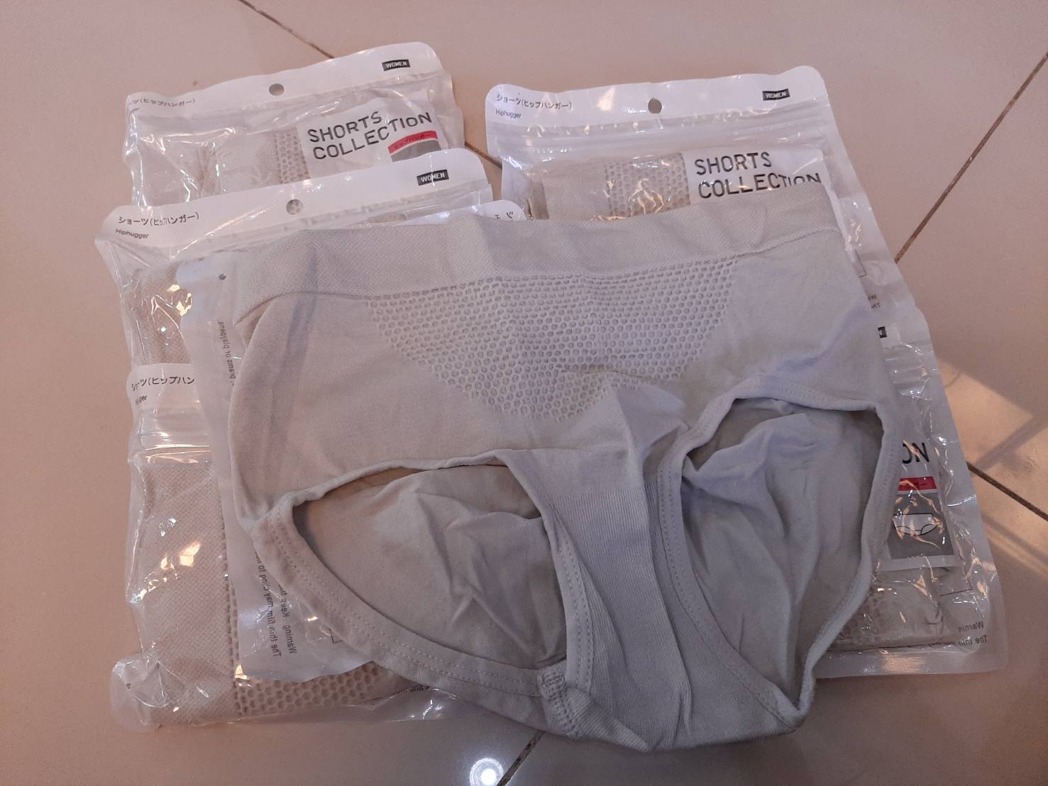 กางเกงในกระชับก้น