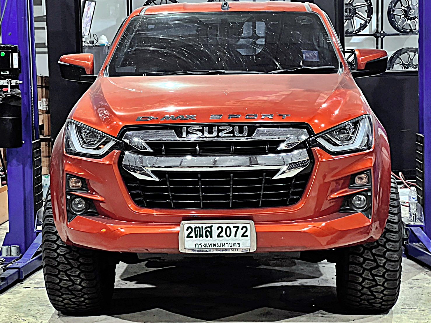 ISUZU D-MAX แต่งทรงเมกาที่ STEP9