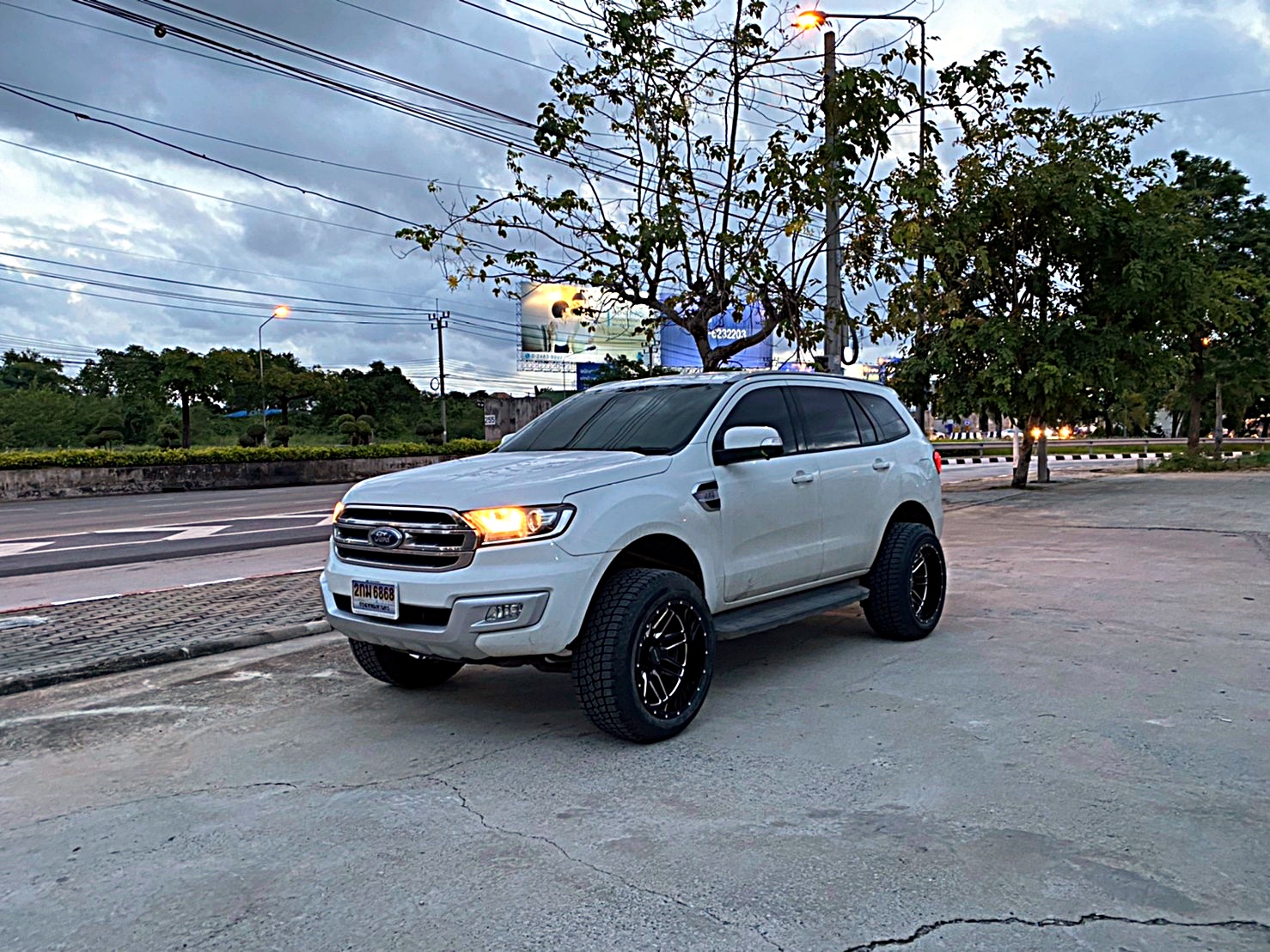 EVEREST ทรงเมกาขอบ20 ที่ STEP9