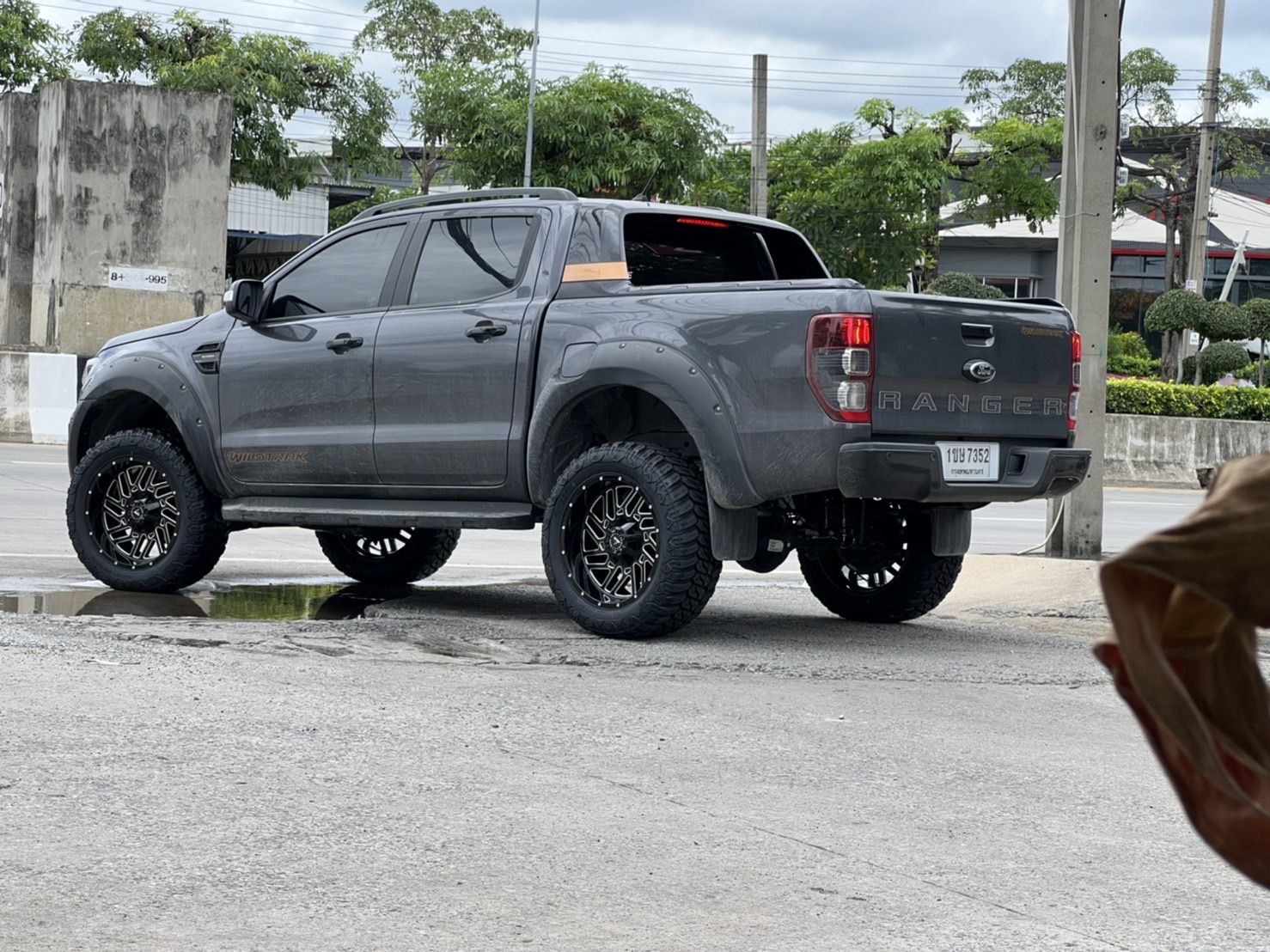 FORD_ทรงเมกา ที่ STEP9