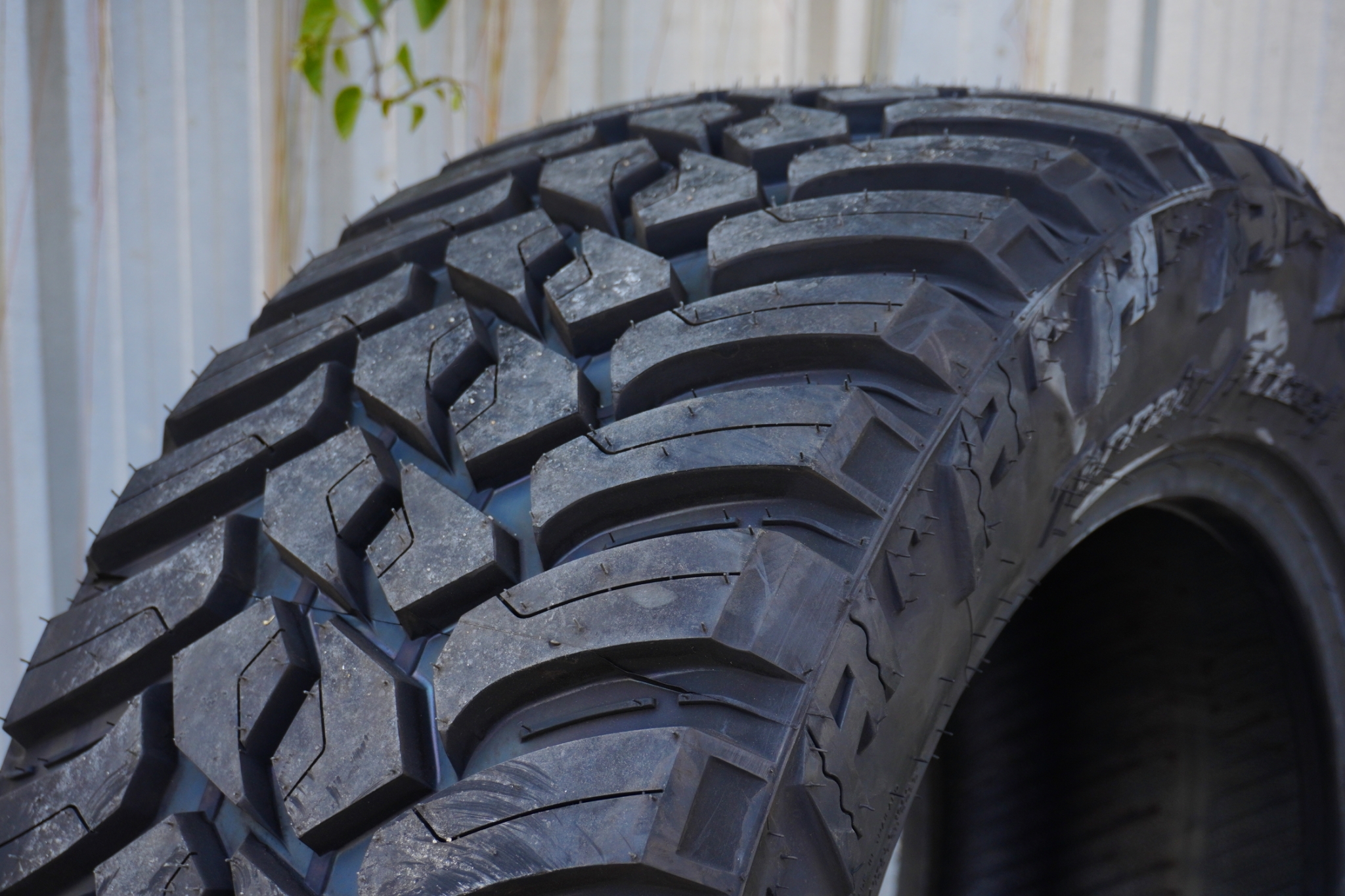 AMP MTA 305/55-20 ราคาถูก ต้องที่ STEP9