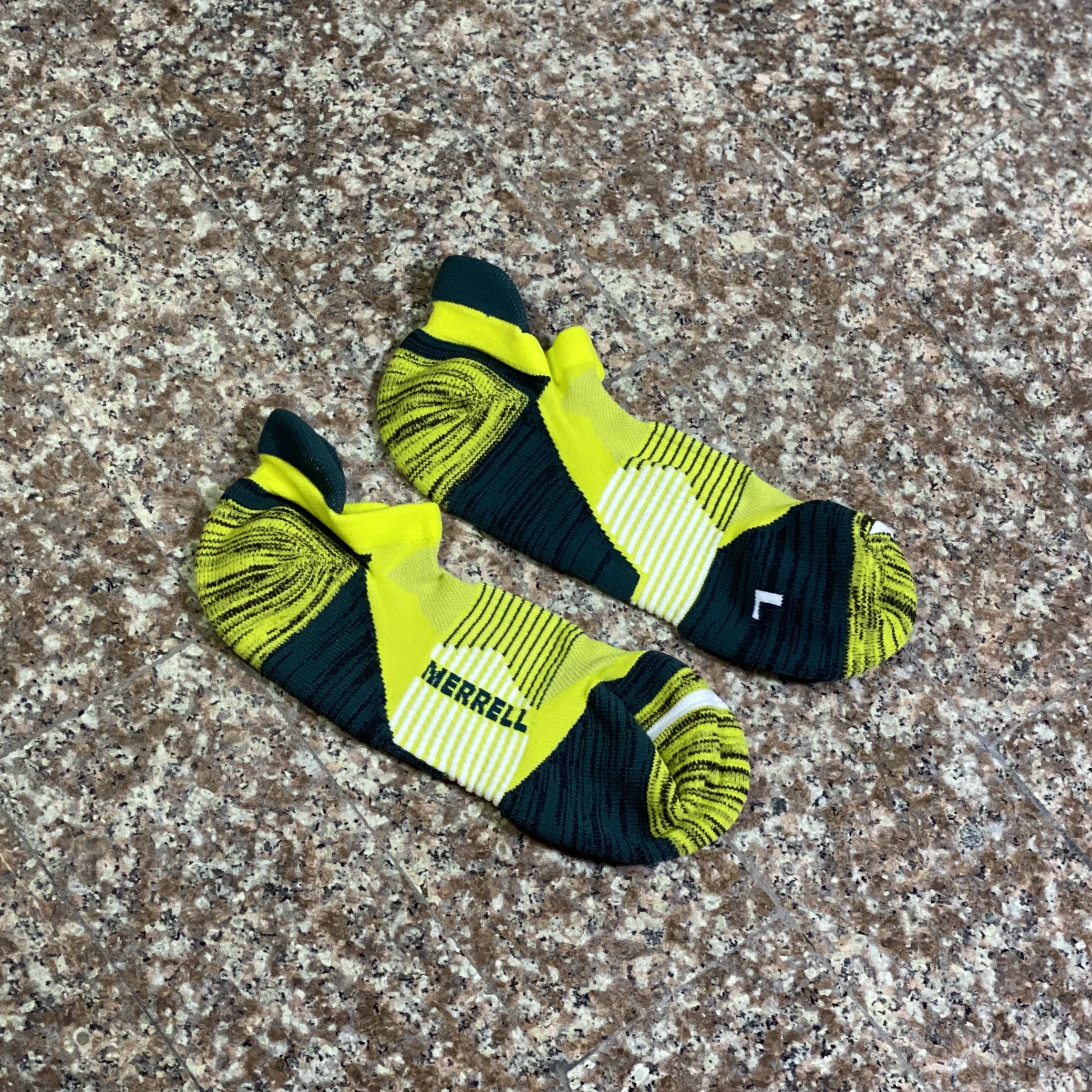 ถุงเท้าวิ่ง Merrell Trail Cushioned Running Socks ‘Lime’ (M)