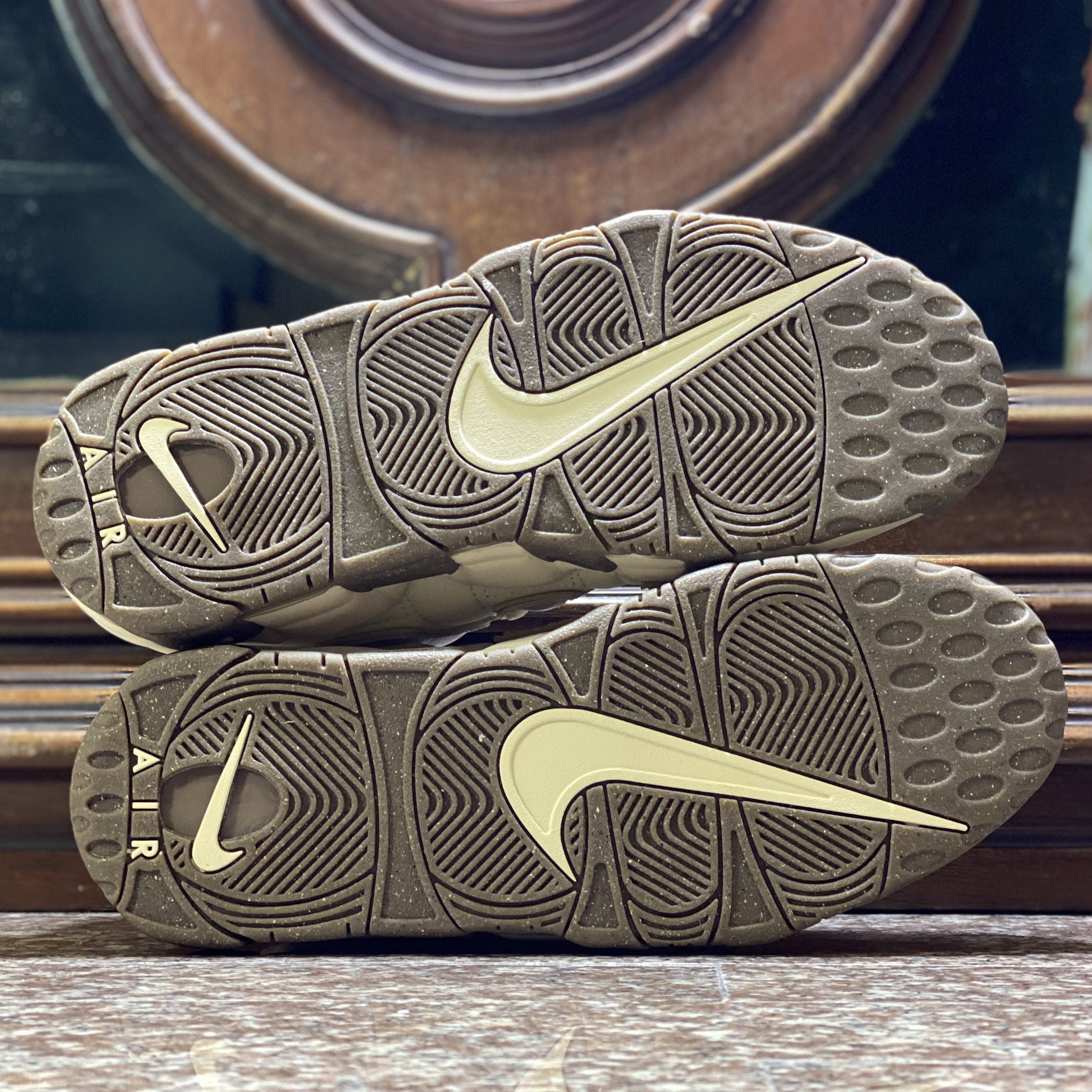 รองเท้า Nike Air More Uptempo ‘96 ‘TEAM GOLD’ (M9US)