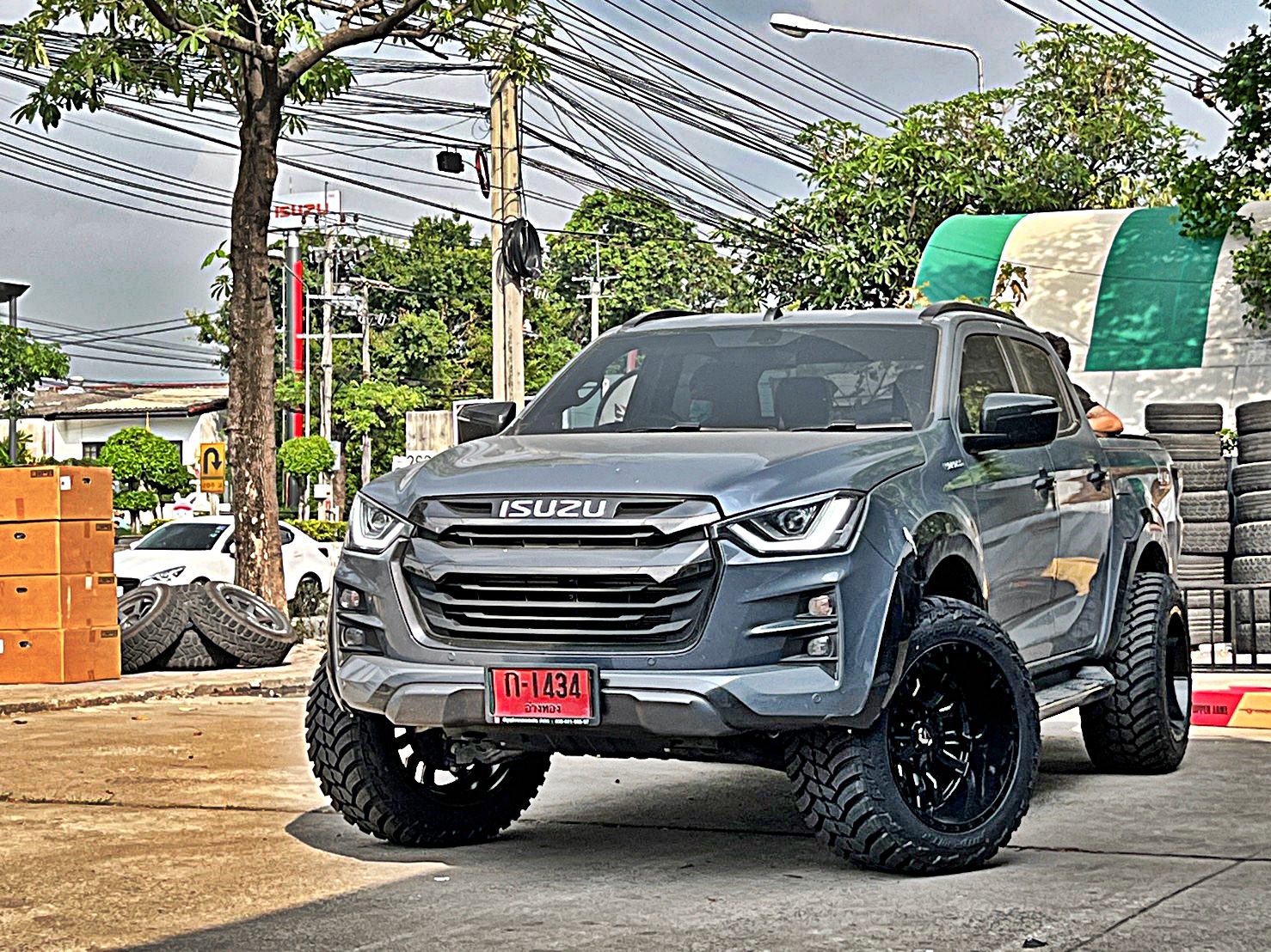 D-MAX ทรงเมกา จากอุธยา