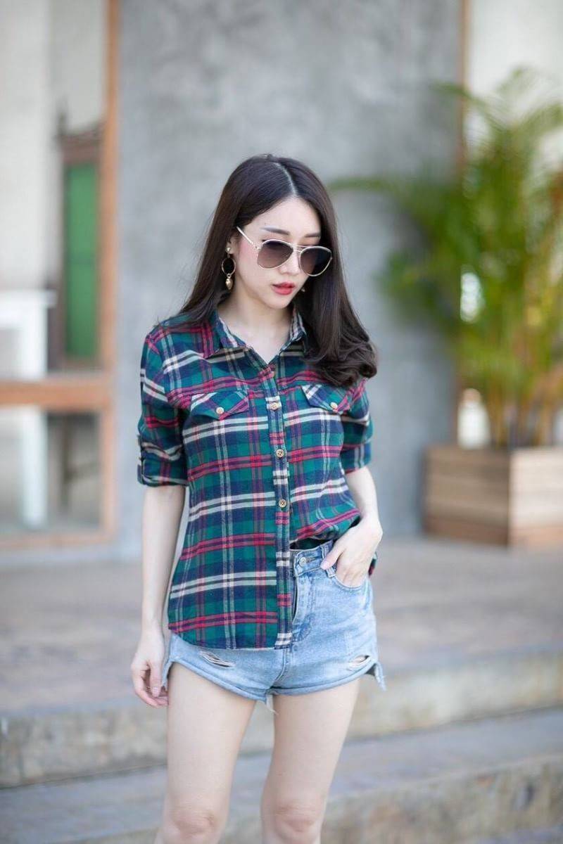 เสื้อเชิ้ตแขนยาวลายสก็อต